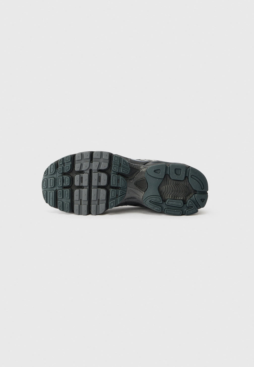AIR MAX MOTO 2K - Antrenman Ayakkabısı - siyah/koyu duman grisi/metalik koyu gri