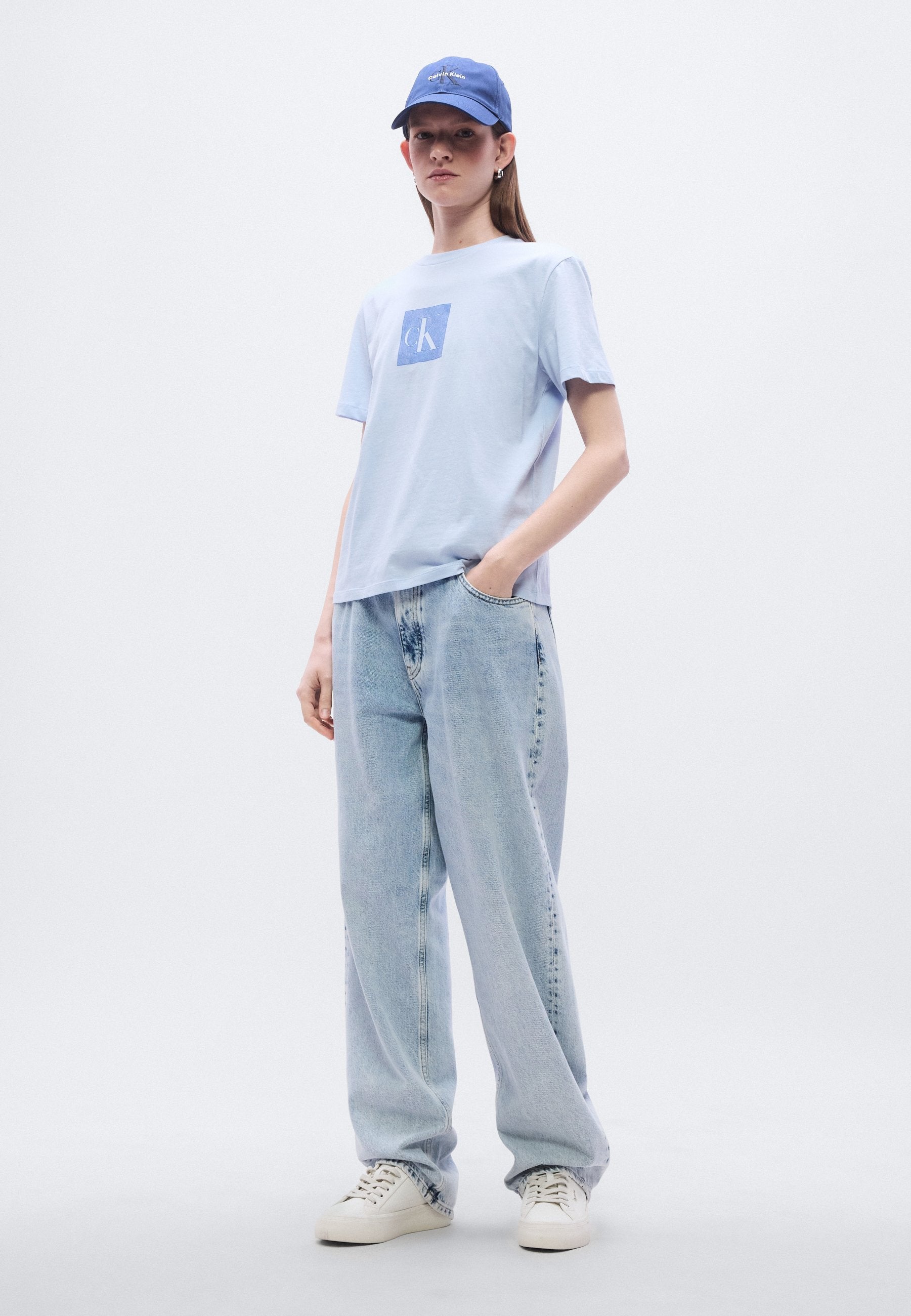 CLASSIC FIT MONOGRAM TEE - Print T-shirt - breezy blue