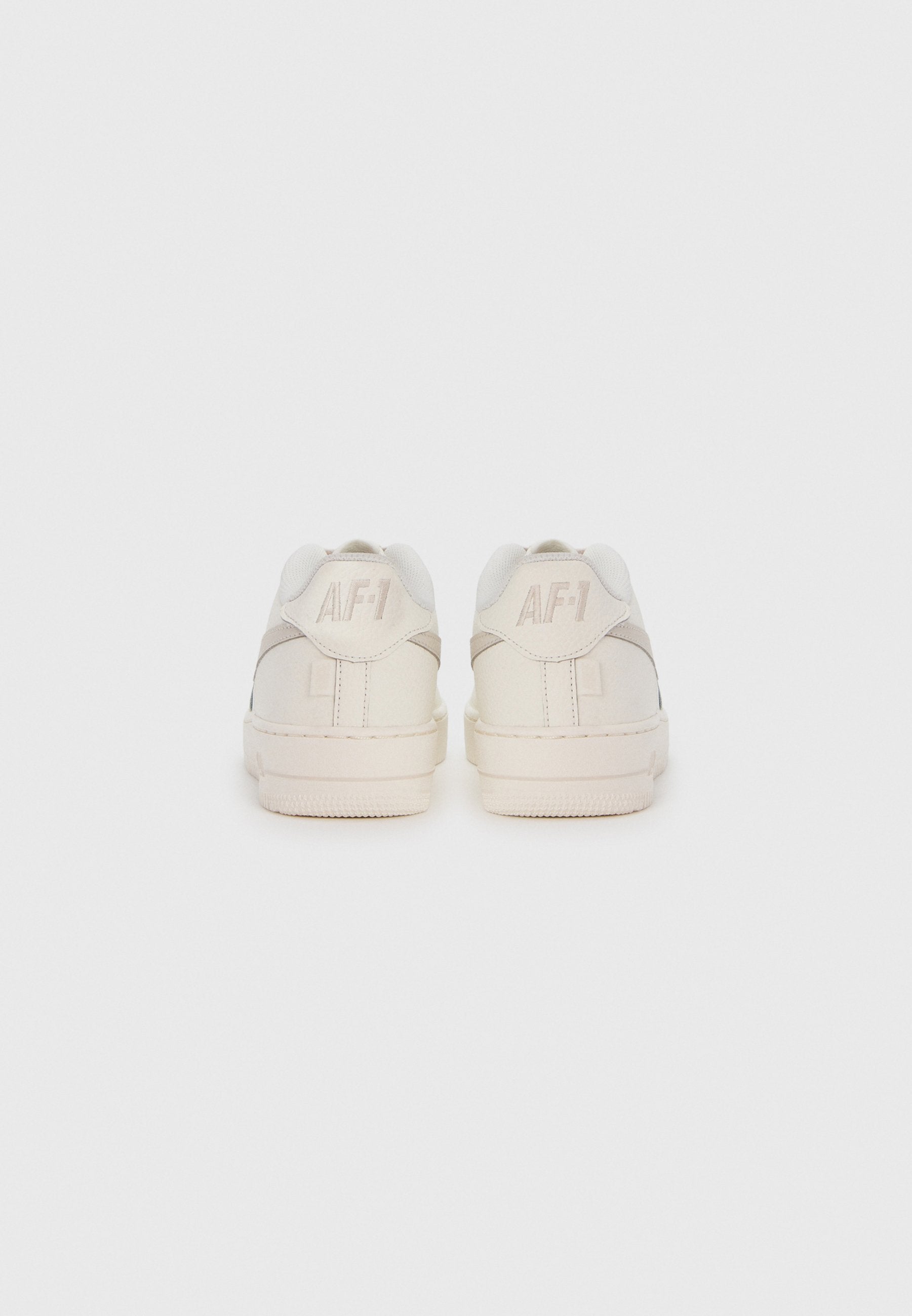 AIR FORCE 1 LOW UNISEX - Trainers - sail/light orewood brown