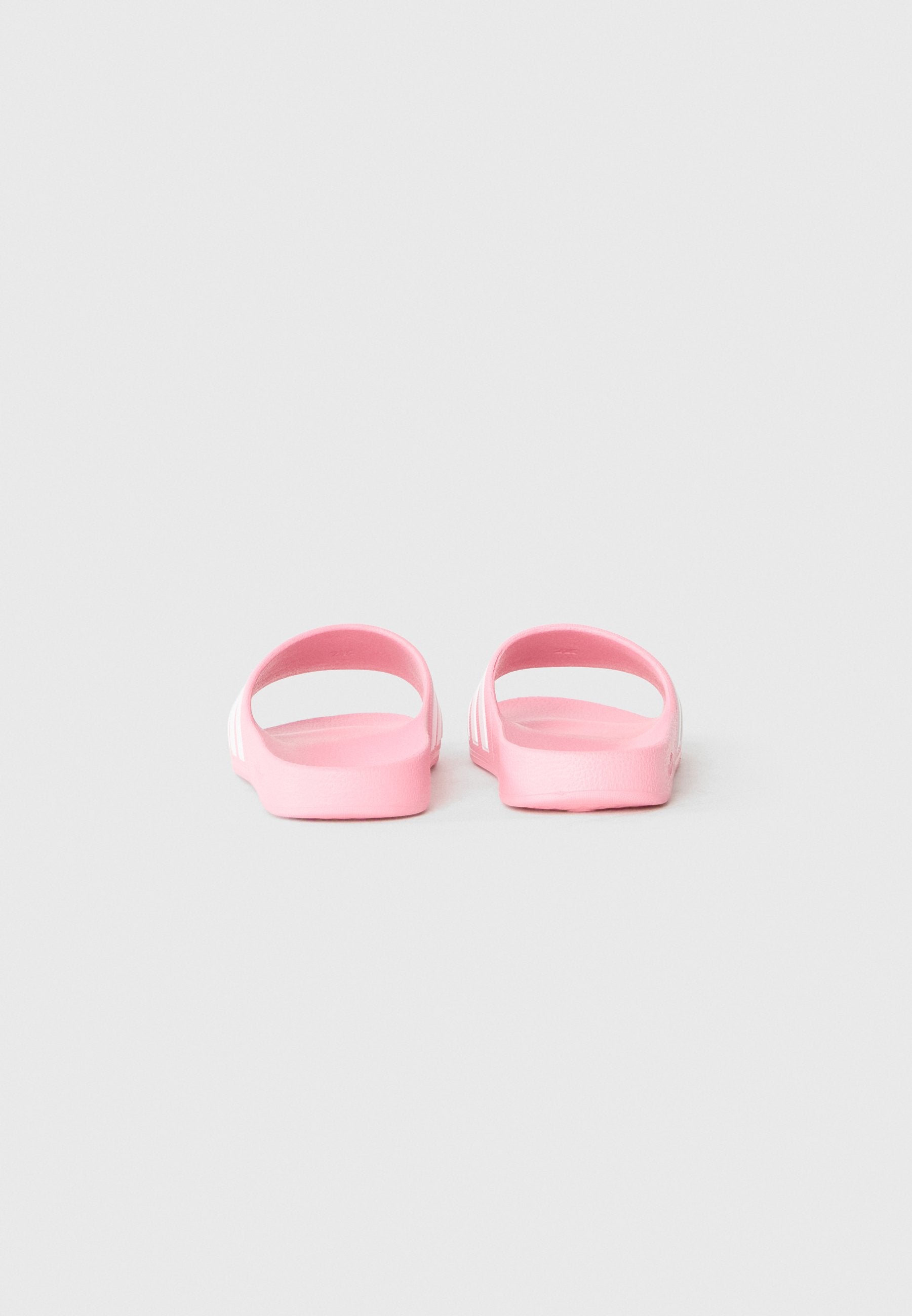 ADILETTE AQUA UNISEX - Pool slides - bliss pink/white