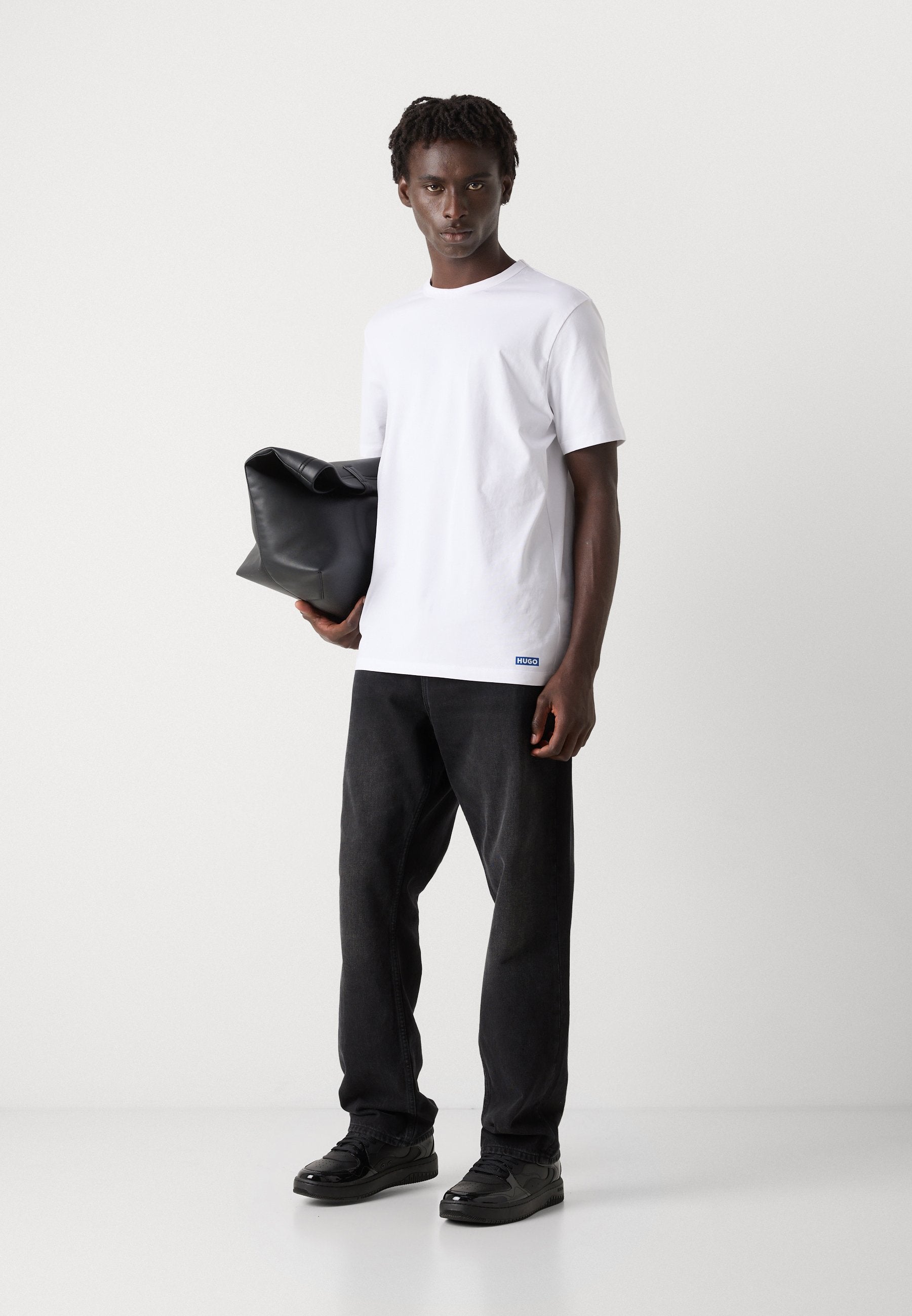 NAOLO 2 PACK - Basic T-shirt - white/black