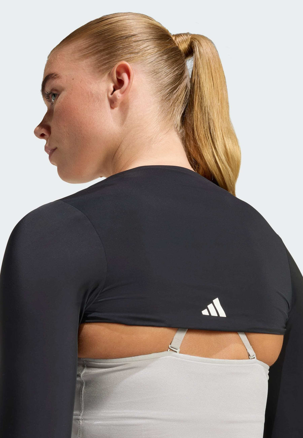 POWER ESSENTIALS WORKOUT CONTOUR SHRUG - Long sleeved top - black