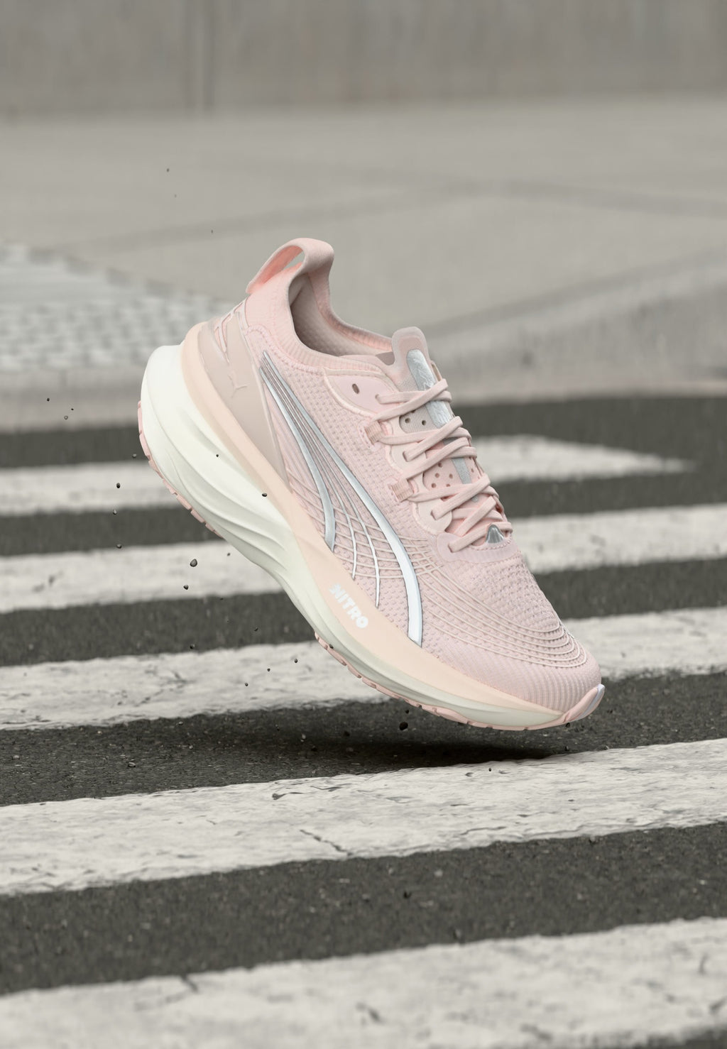 NITRO 2 - Road running shoes - jasmine flower/silver-coloured