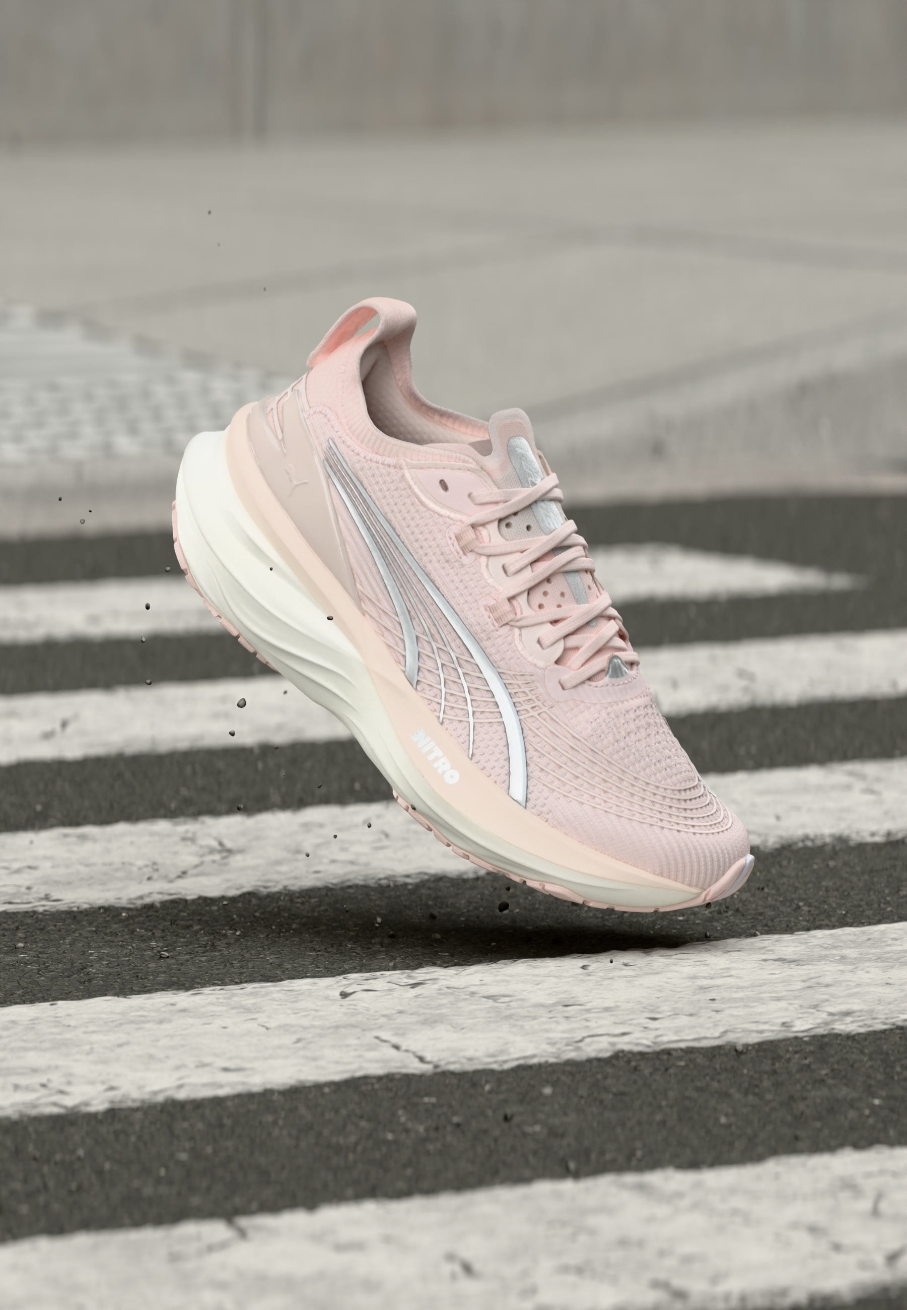 NITRO 2 - Road running shoes - jasmine flower/silver-coloured