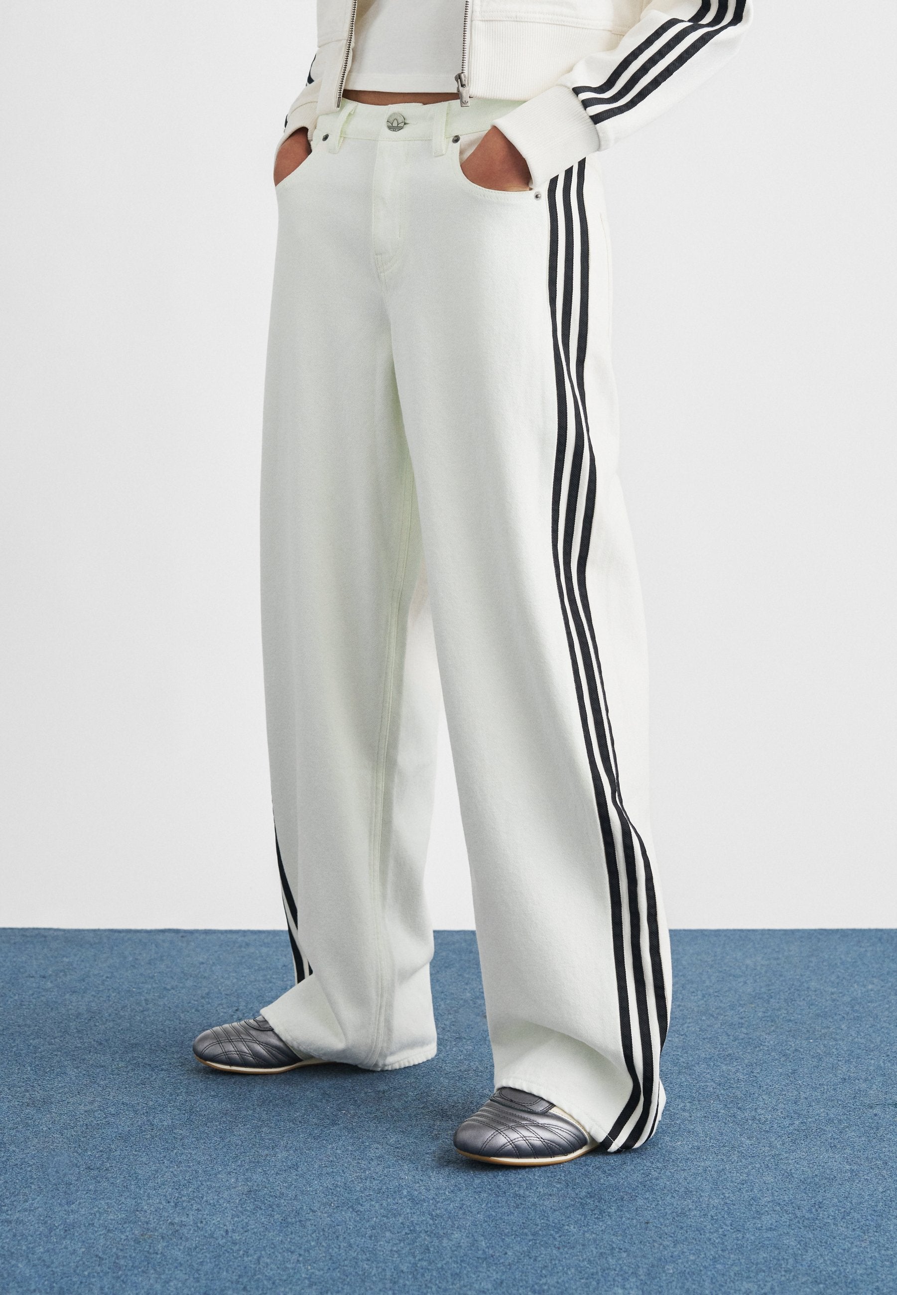 FIREBIRD JEANS - Wide Leg - cloud white