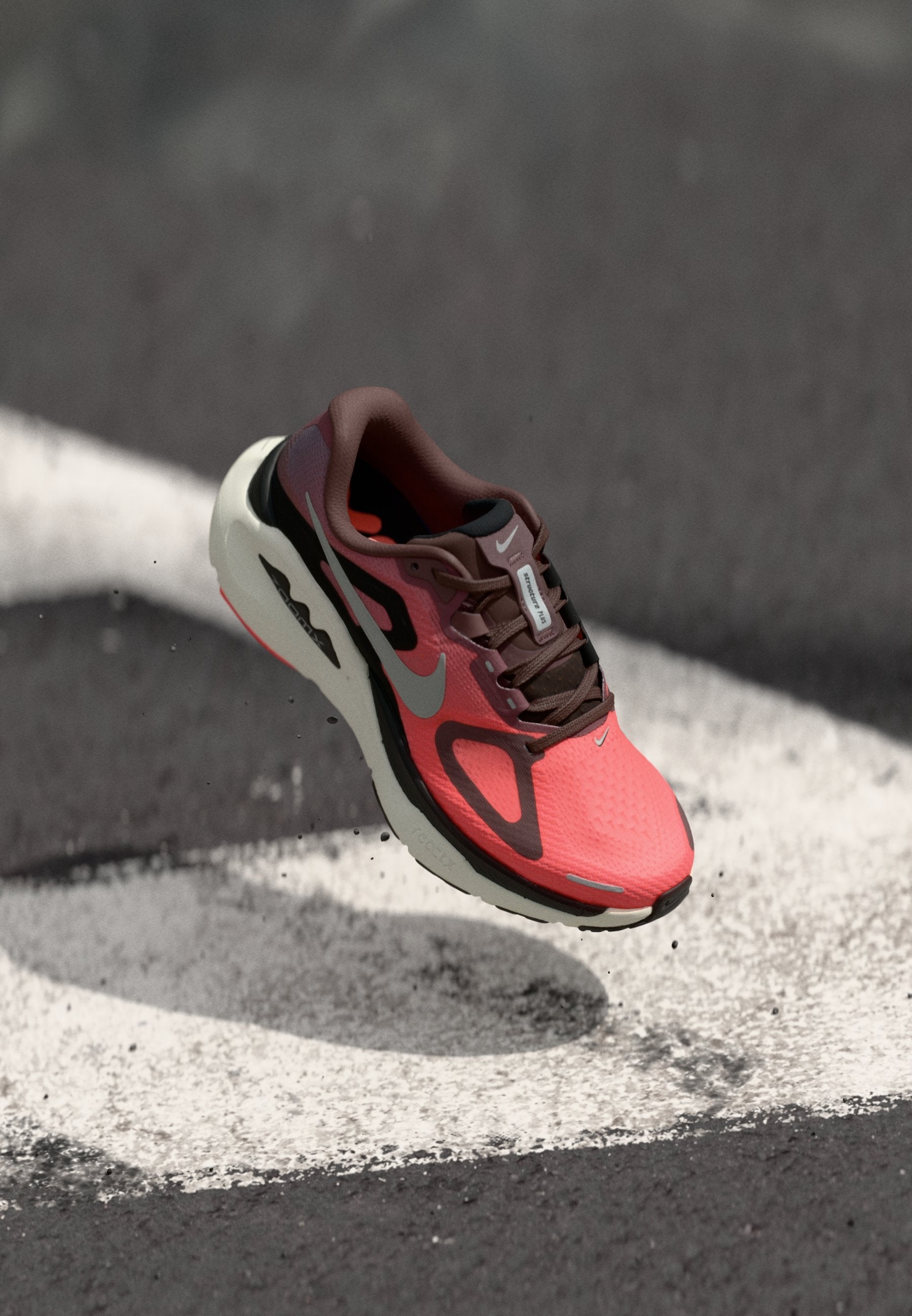 STRUCTURE PLUS - Chaussures de running sur route - tattoo/argenté/hot lava/noir/sail