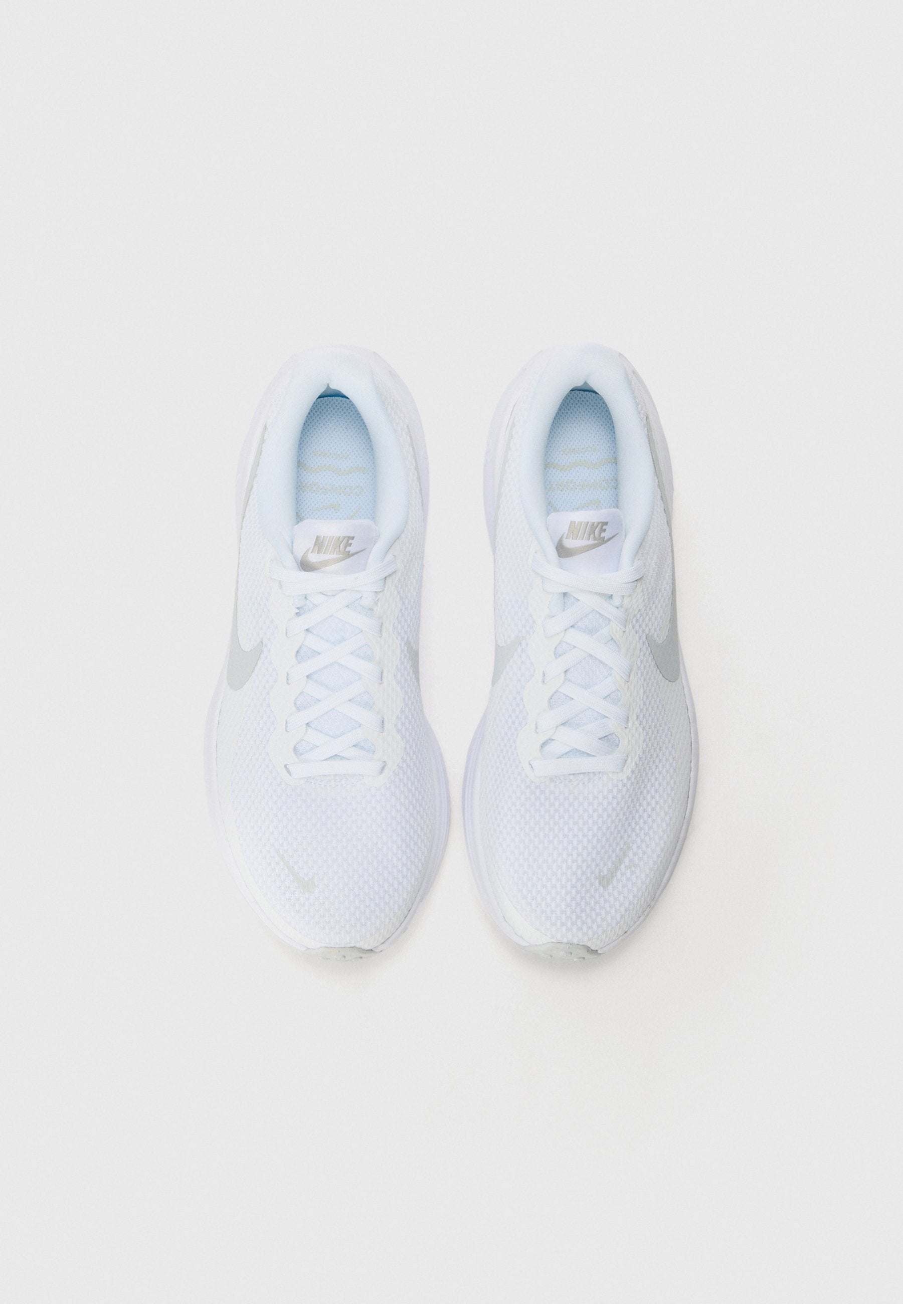 REVOLUTION 8 - Road running shoes - white/pure platinum