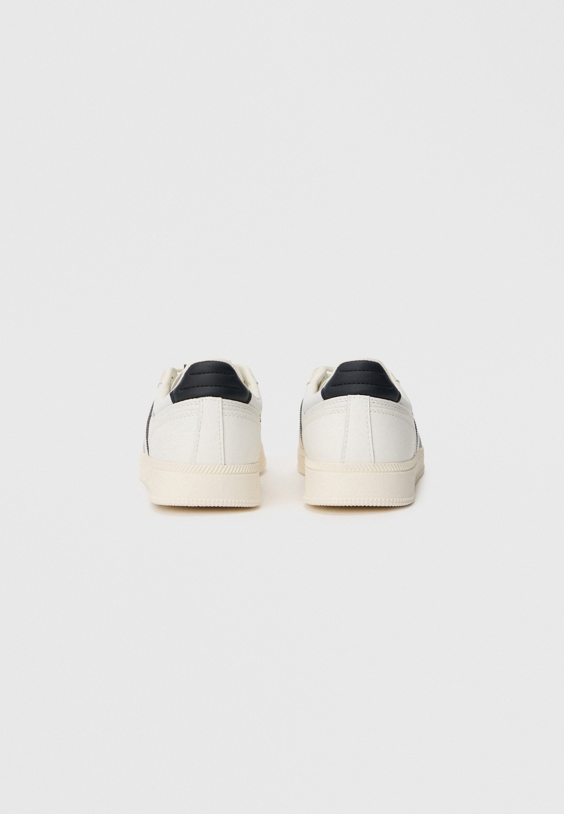 THE GREENWICH - Trainers - ecru/black