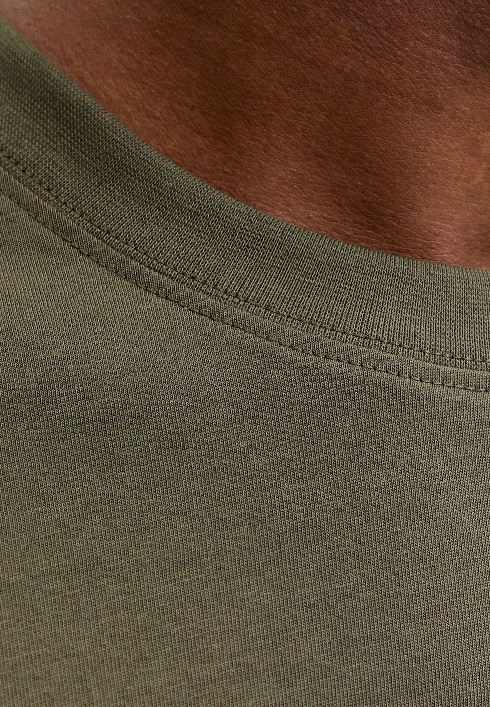 T- - Print T-shirt - dusty olive