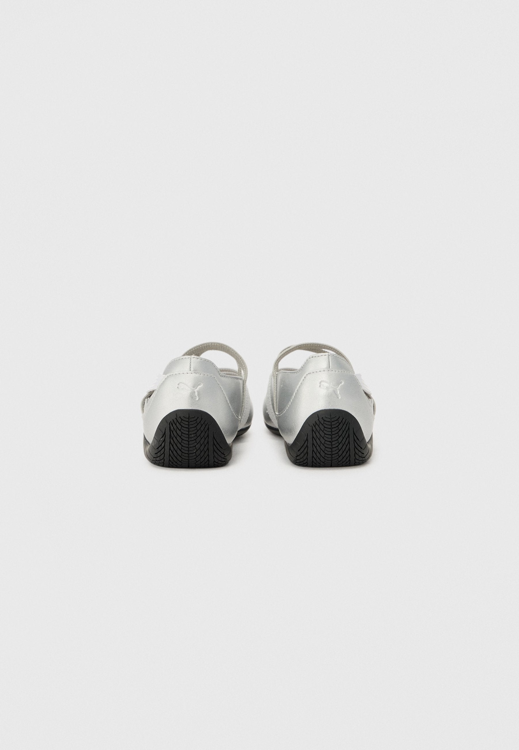 SPEEDCAT BALLET METALLIC WNS - Ankle strap ballet pumps - silver/white