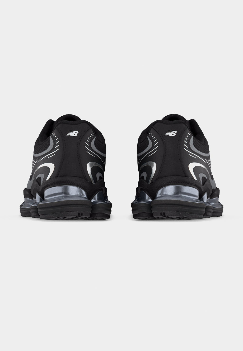 U2000 UNISEX - Trainers - black/silver-coloured metallic