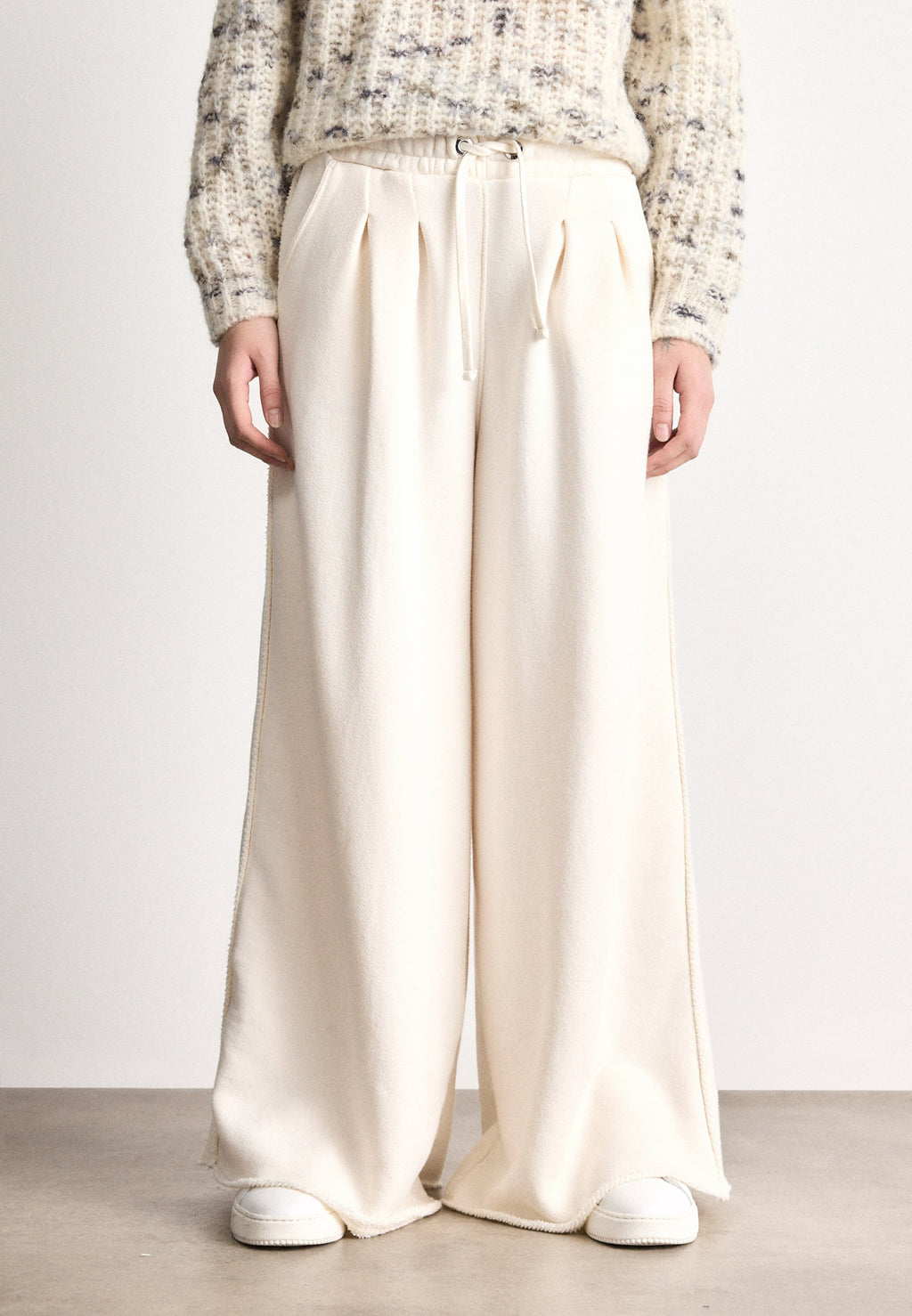 ELENYX - Tracksuit bottoms - open white