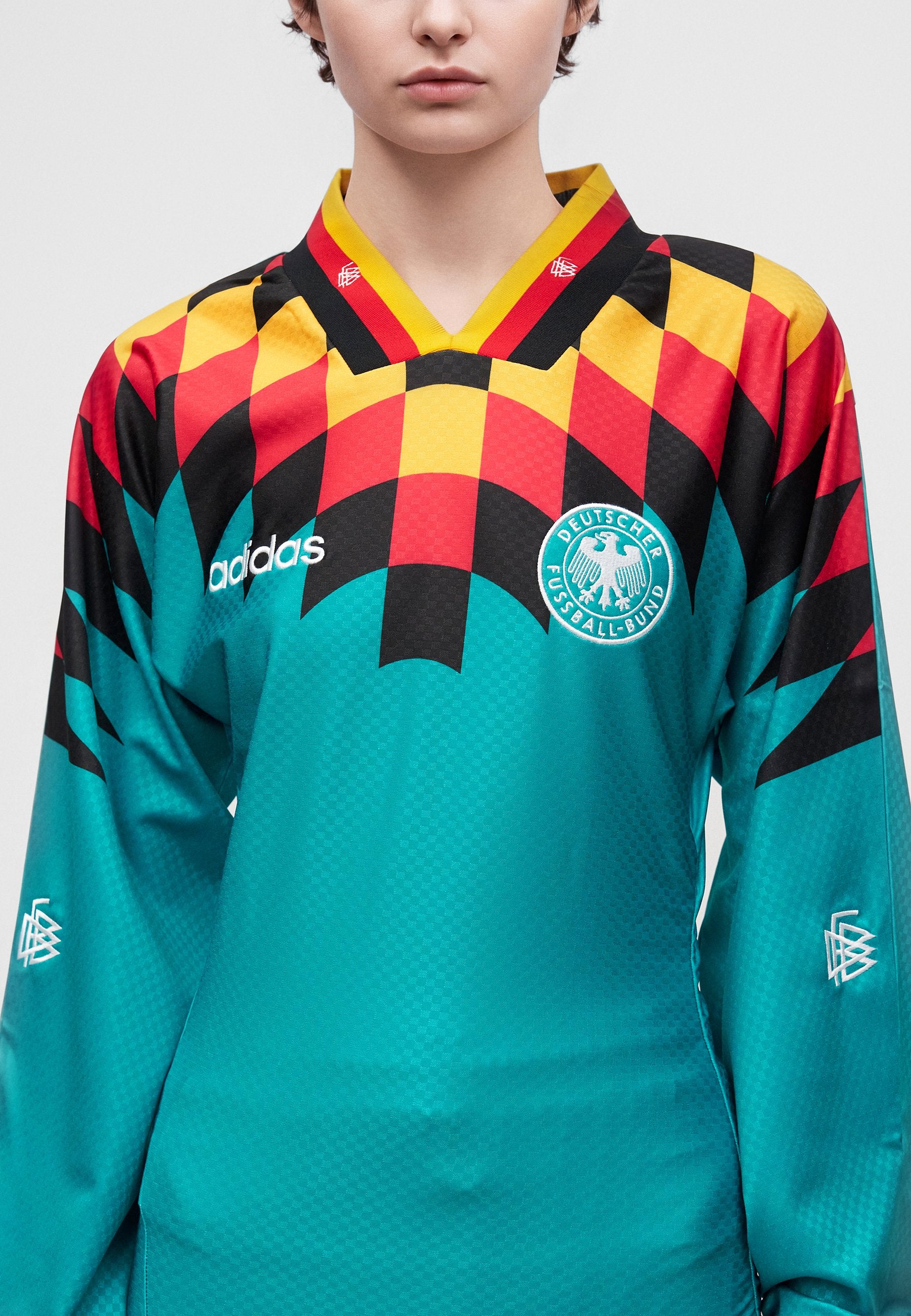 GERMANY  - Long sleeved top - power green