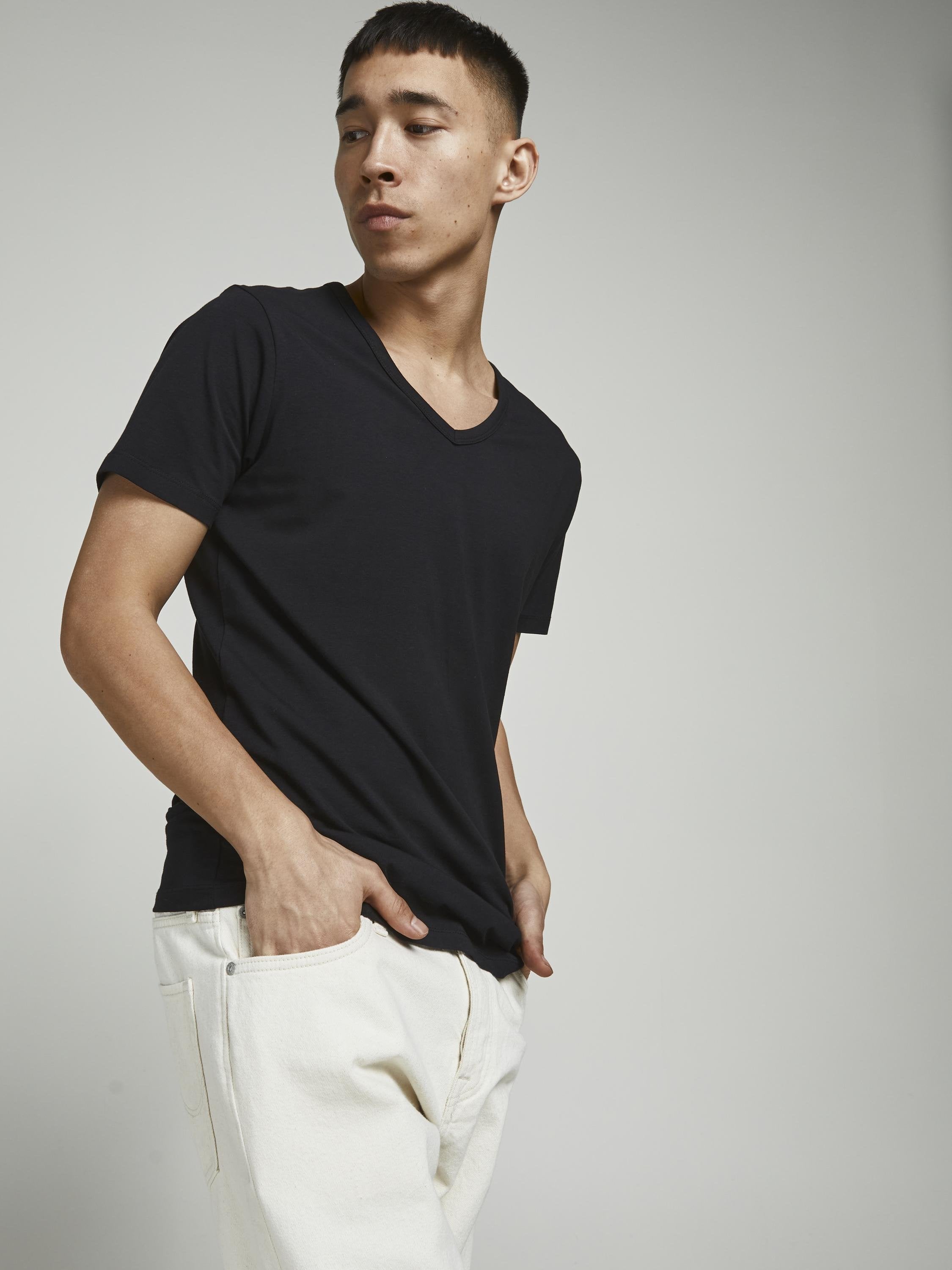 Basic T-shirt - black