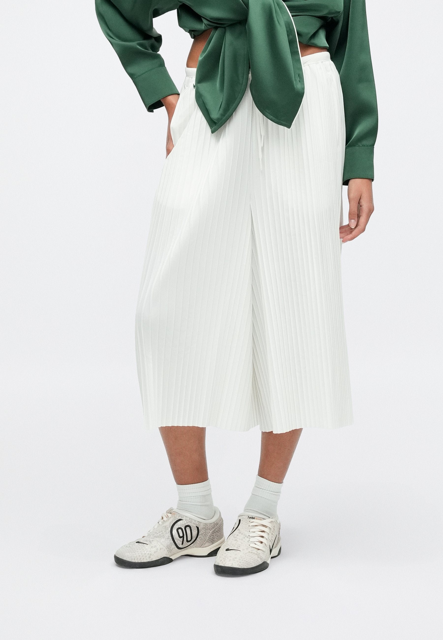 PLEATED CULOTTE - Trousers - sail
