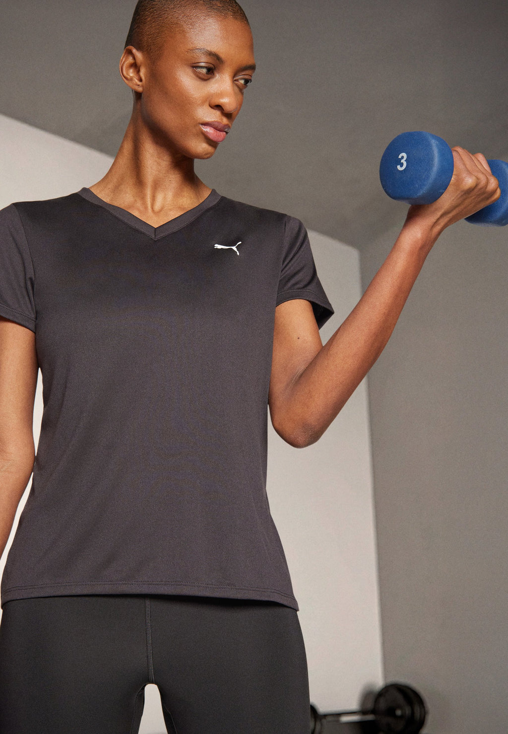 TAD ESSENTIAL V NECK TEE - T-shirt de sport - noir