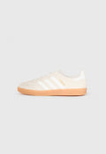 GAZELLE INDOOR UNISEX - Trainers - chalk pearl/core white/gum