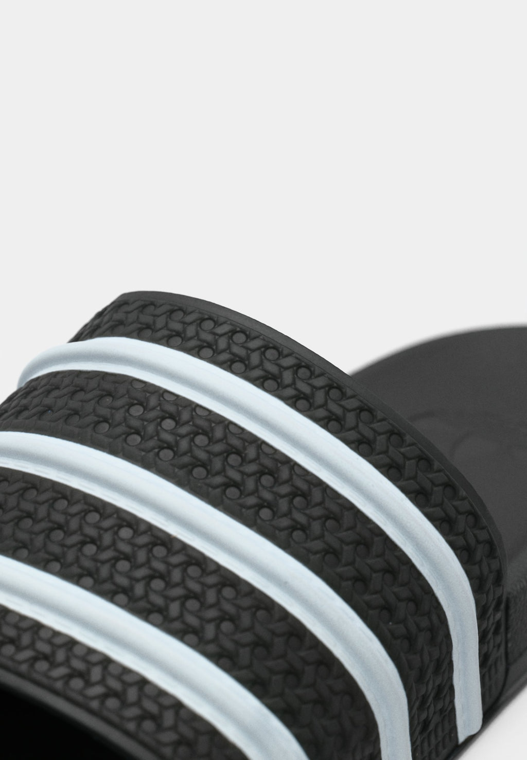 ADILETTE OG UNISEX - Terlik - core black/footwear white