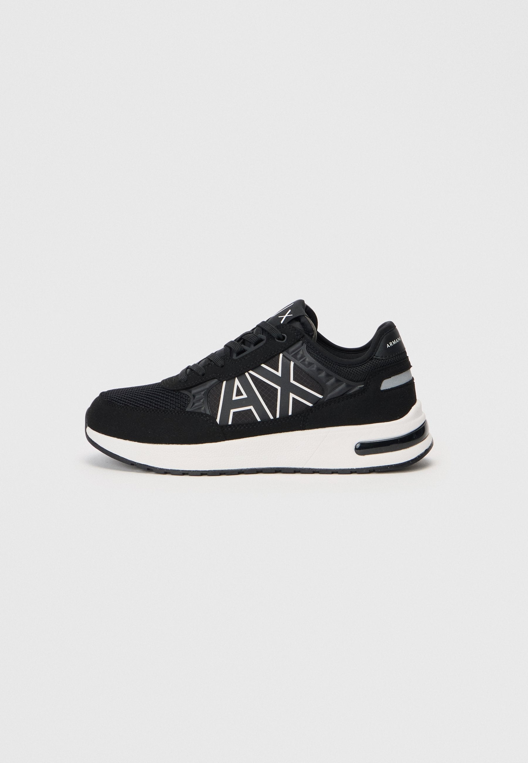 DUSSELDORF - Trainers - black