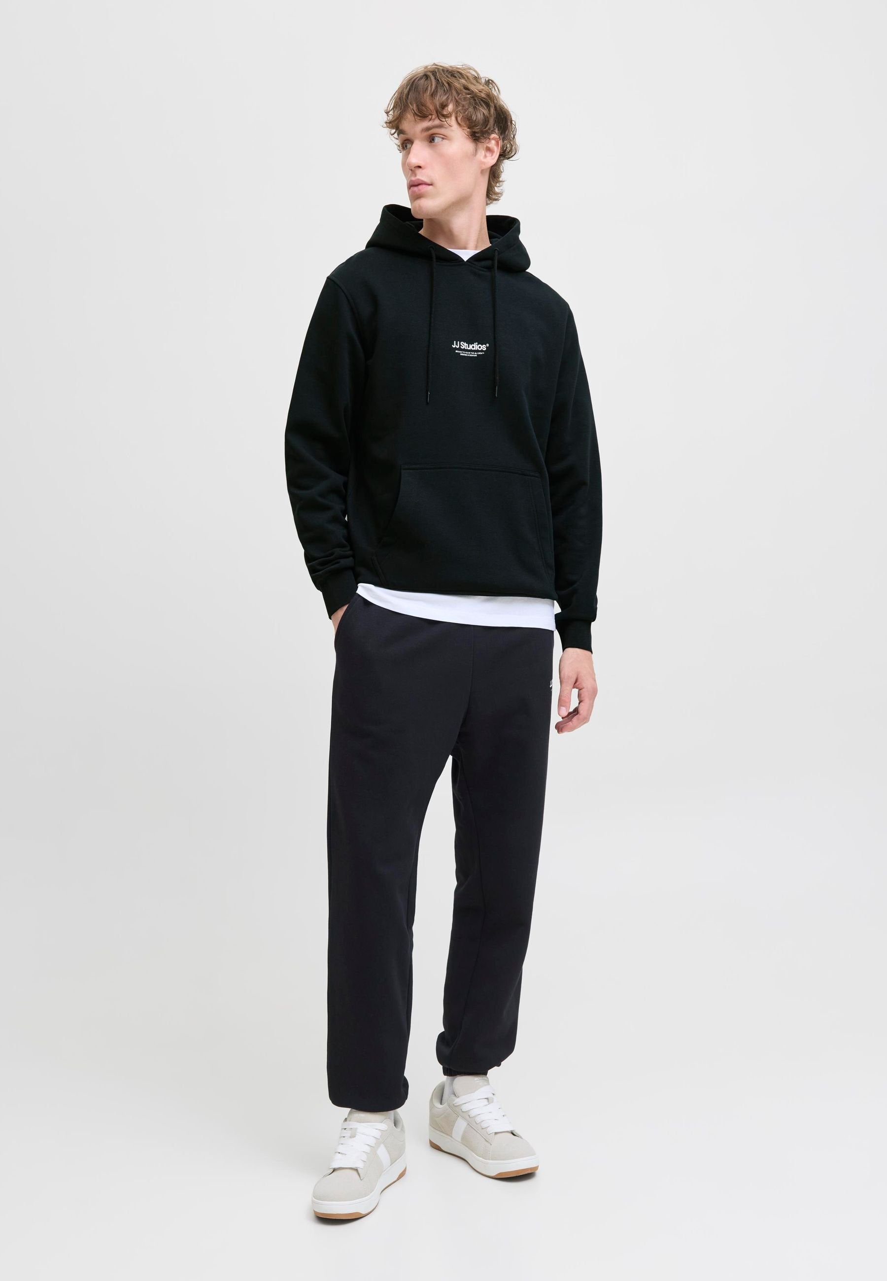 Sweatshirt - black