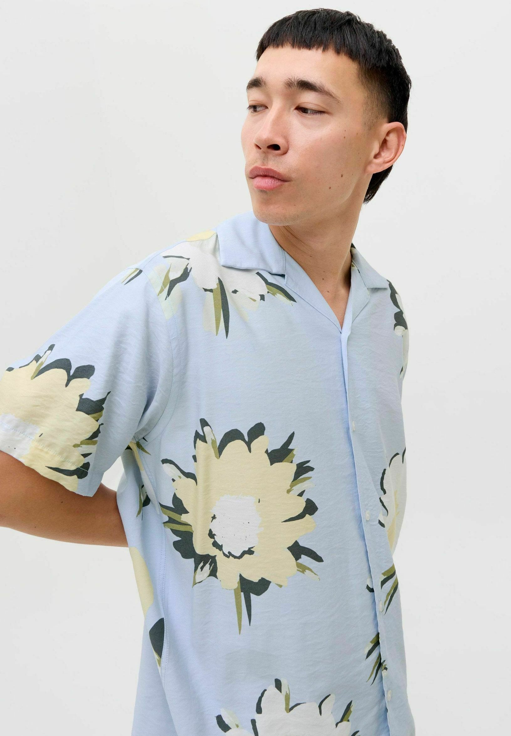 Resort Relaxed Fit - Shirt - skyway
