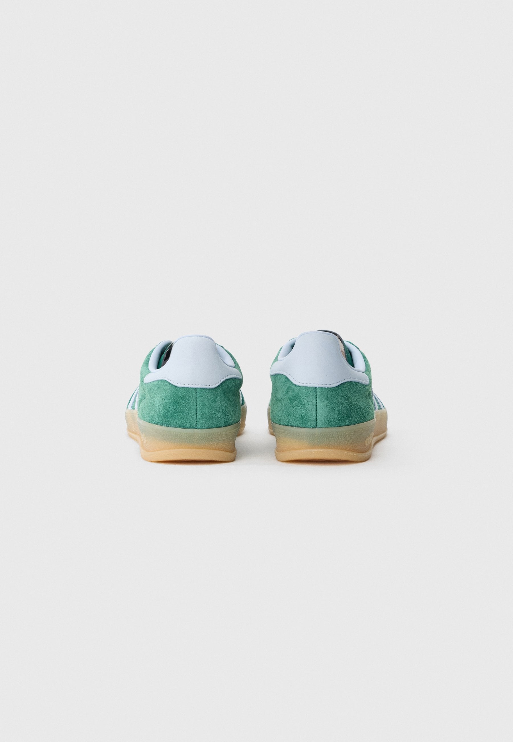 GAZELLE INDOOR - Trainers - collegiate green/crystal sky/gum