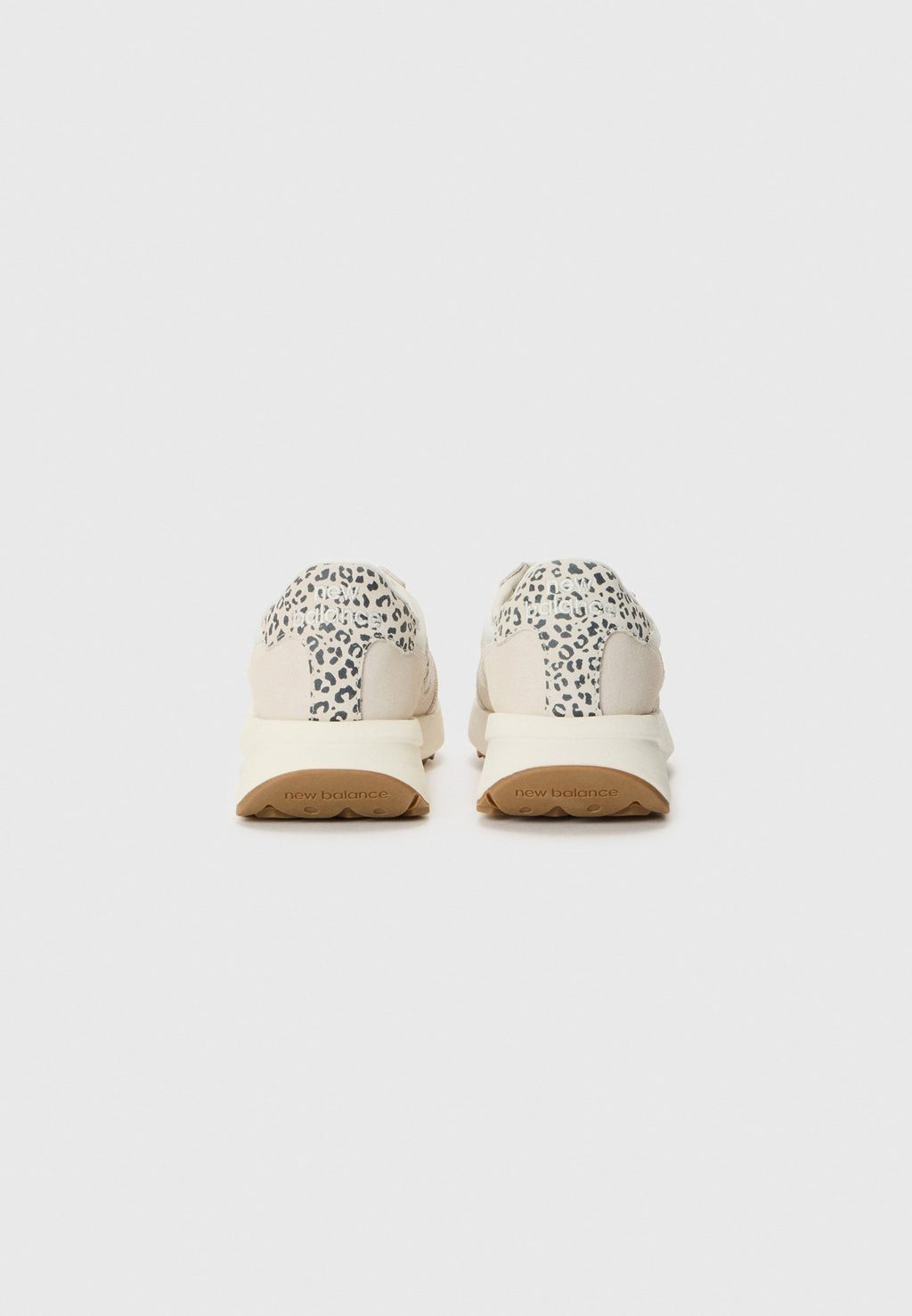 Trainers - leopard beige