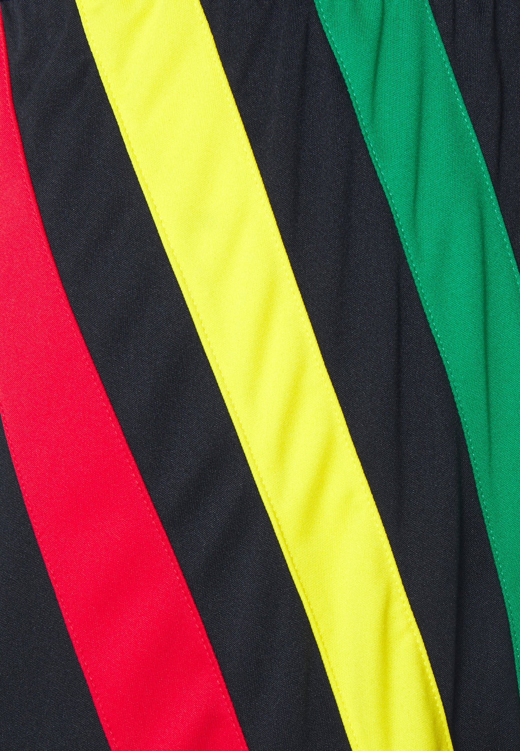FORTORE 23 SHORT - Sports shorts - black/red/yellow/green