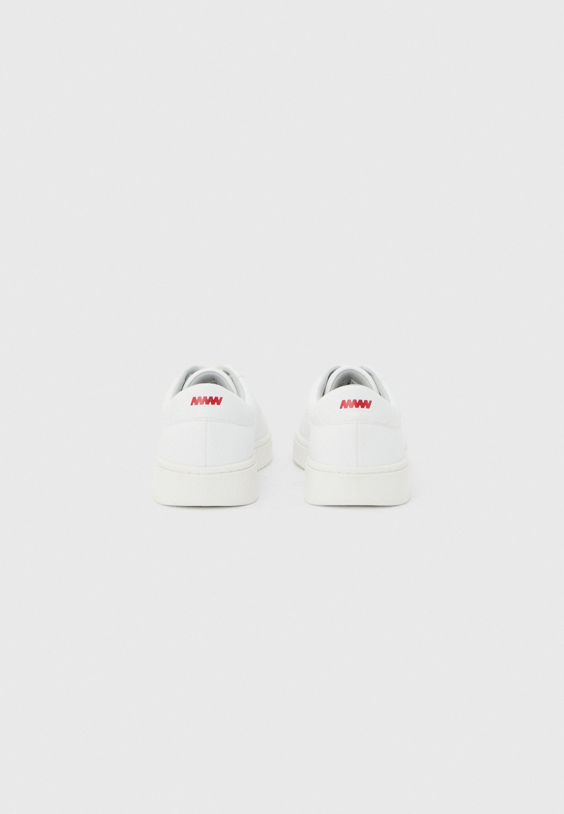 NESTON - Trainers - white