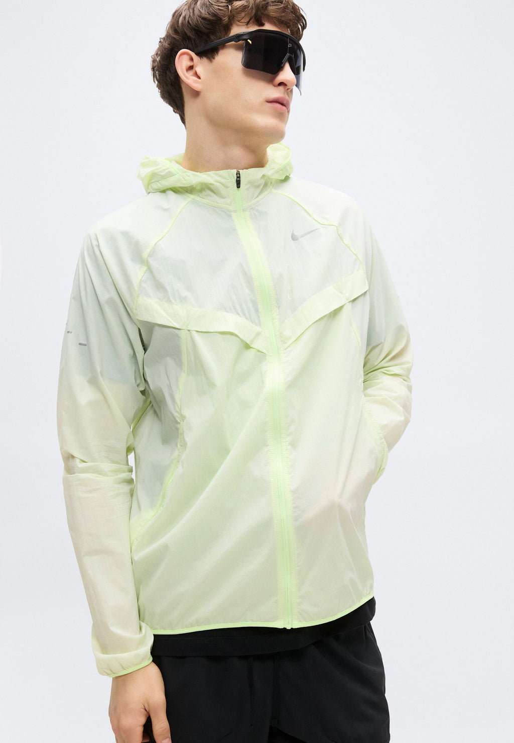 STRIDE JACKET - Windbreaker - barely volt