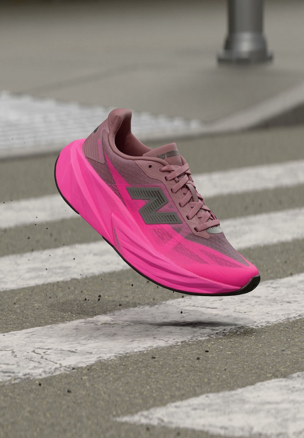 REBEL V5 - Road running shoes - pink heat