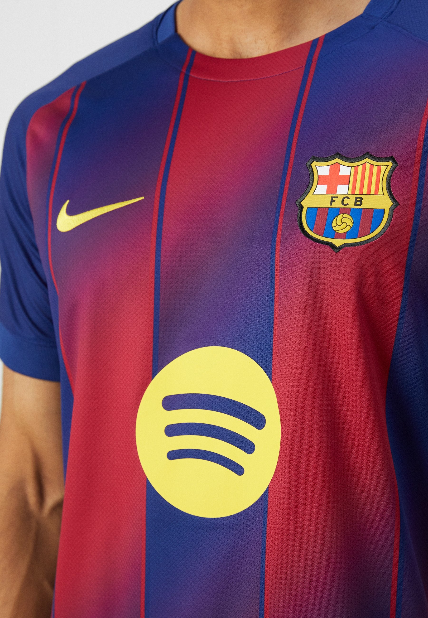 FC BARCELONA 2025/26 STADYUM İÇ SAHA - Futbol forması - koyu kraliyet mavisi/asil kırmızı/orta batı altın rengi