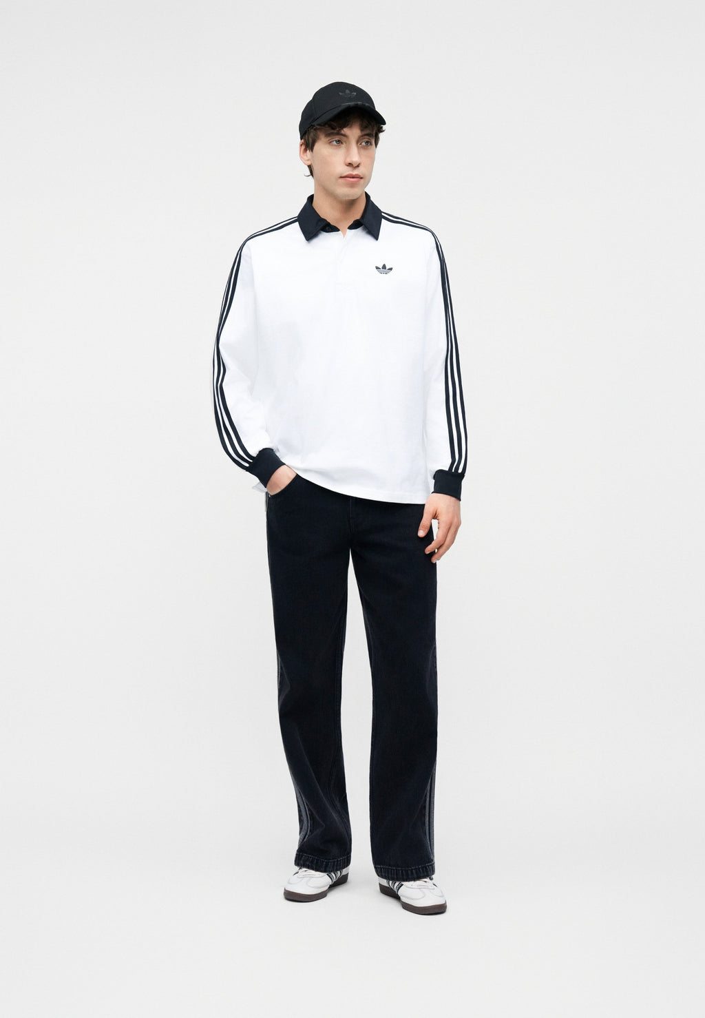 Sweatshirt - white