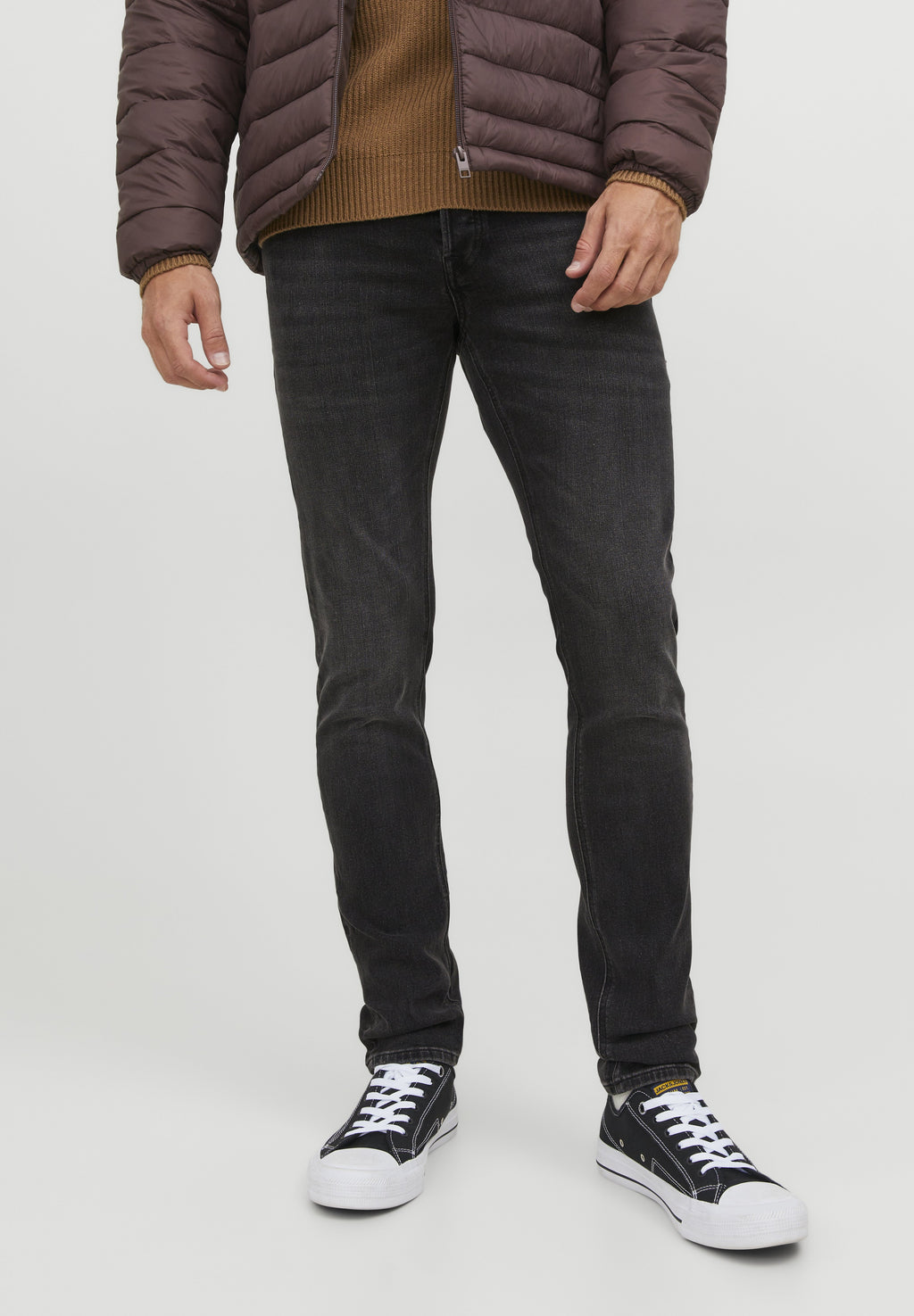 JWHGLENN Low Rise - Slim fit jeans - black denim