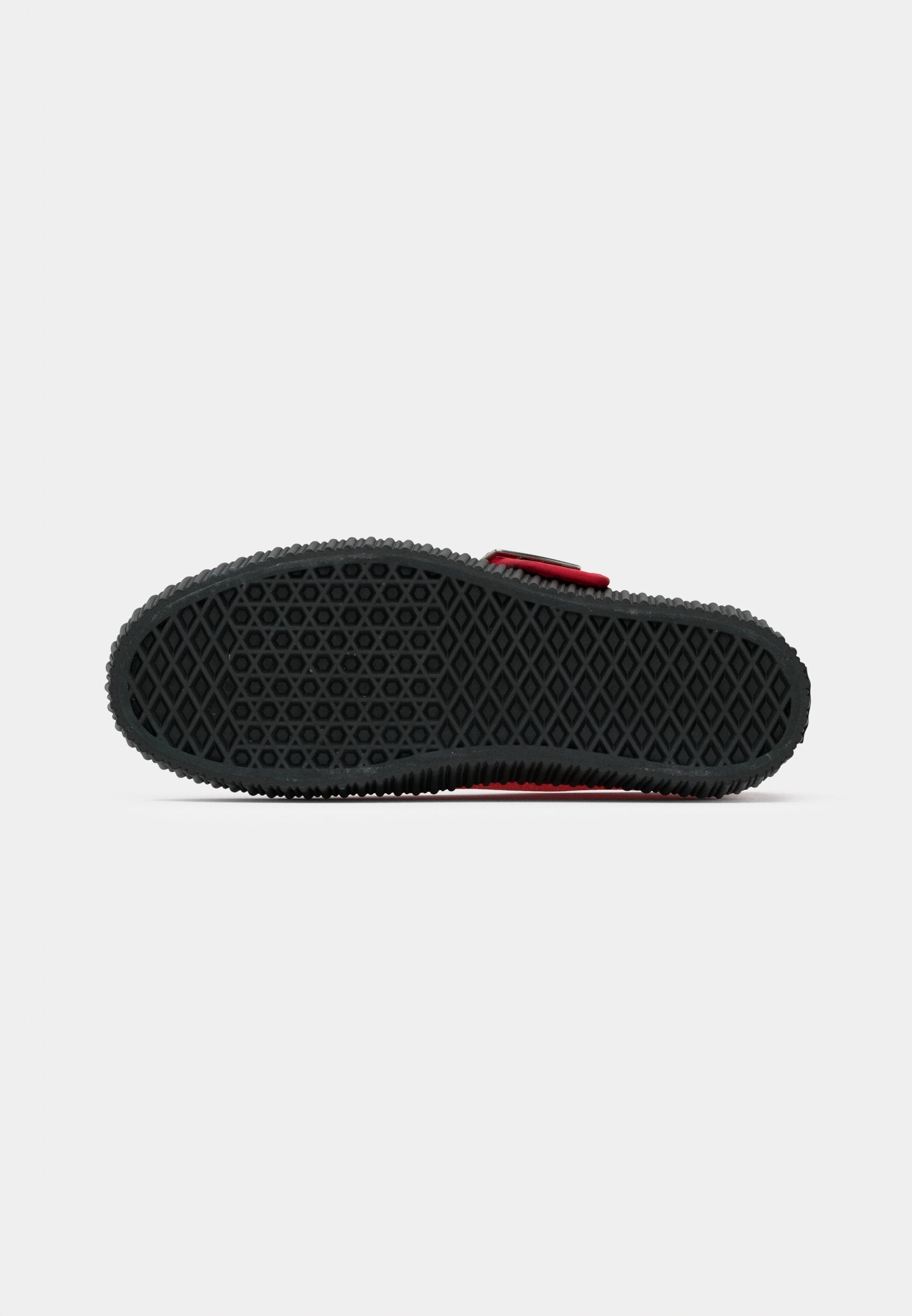 MARY JANE CREEPER - Ankle strap ballet pumps - racing red
