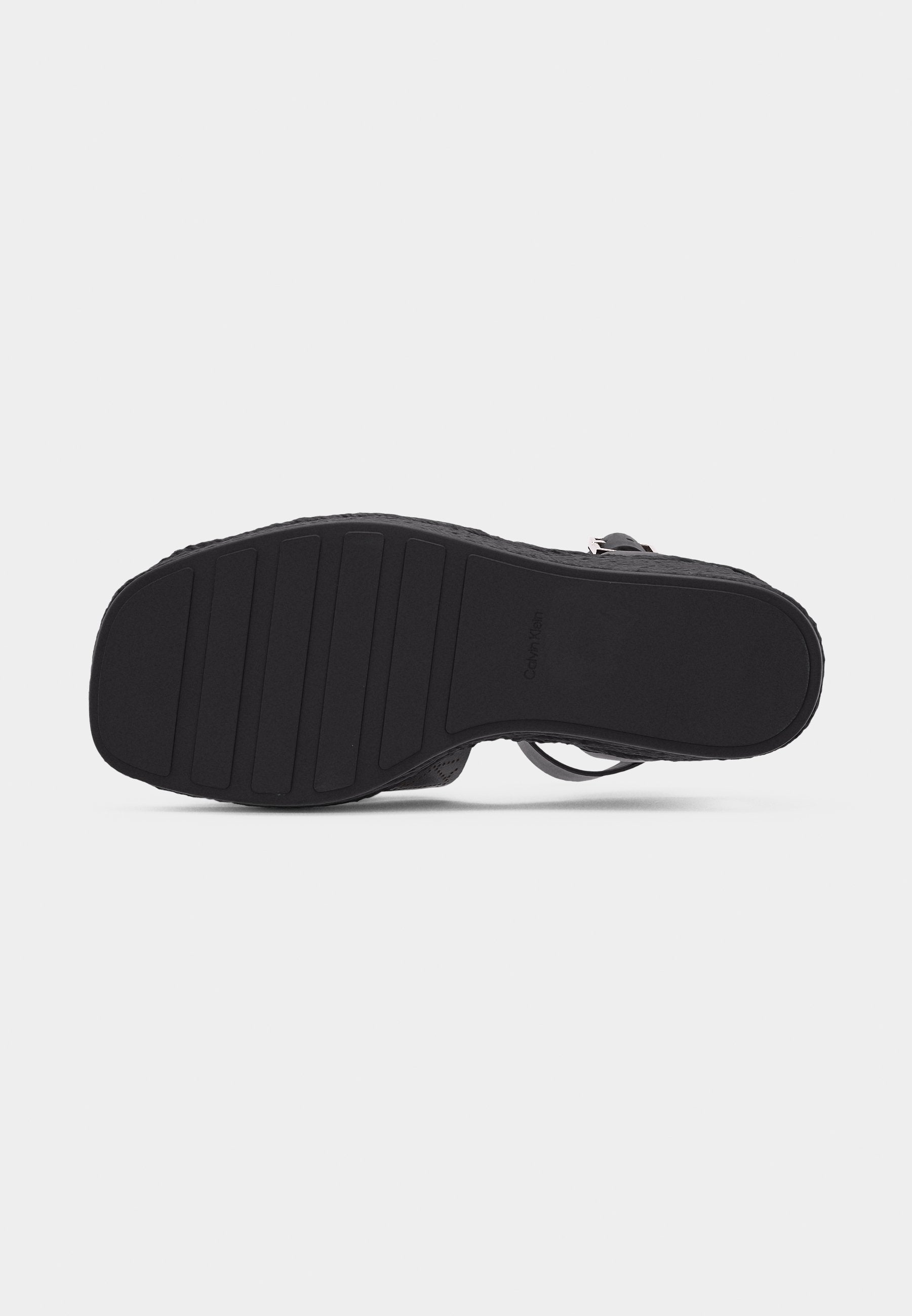Platform sandals - triple black