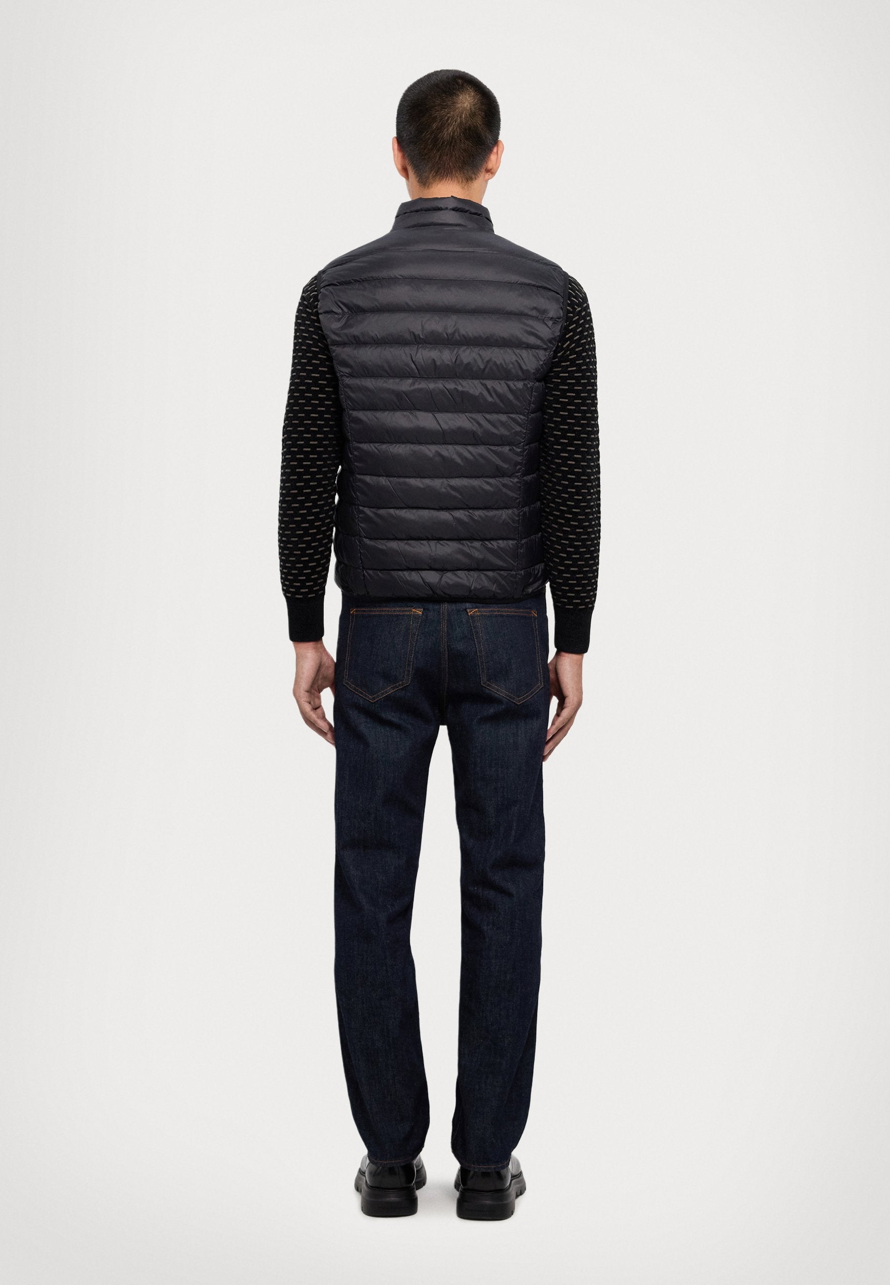 TRAIN CORE UNISEX - Waistcoat - black