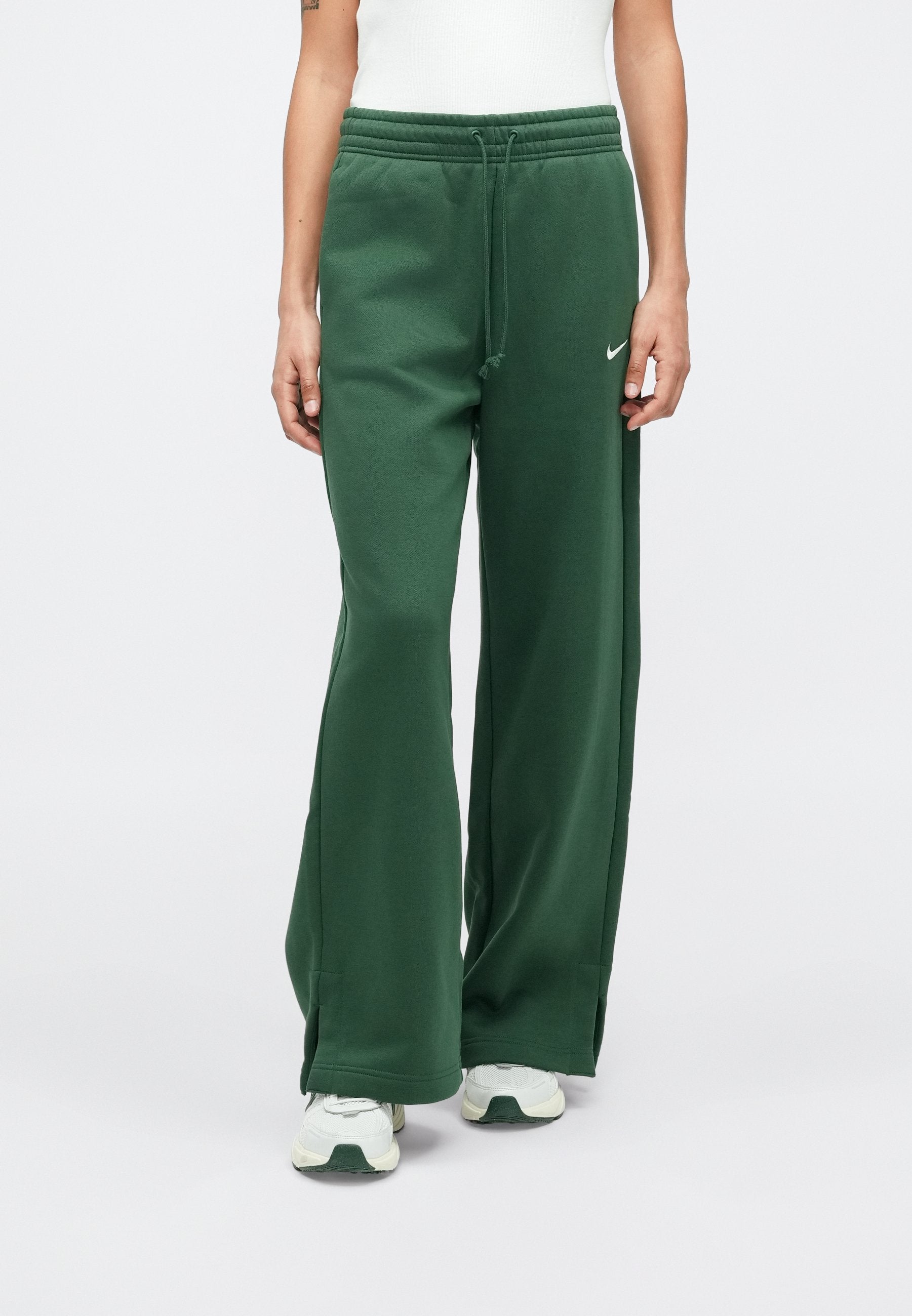 W NSW PHNX FLC HR PANT WIDE 2 - Tracksuit bottoms - fir/sail