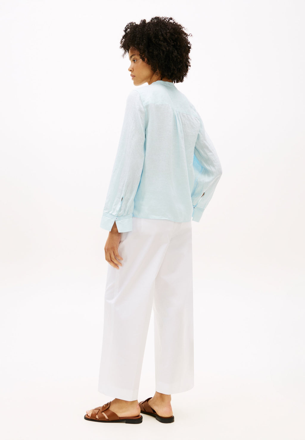 BLOUSE COL EN V EN PUR LIN COUPE AMPLE - Blouse - bleu souvenir