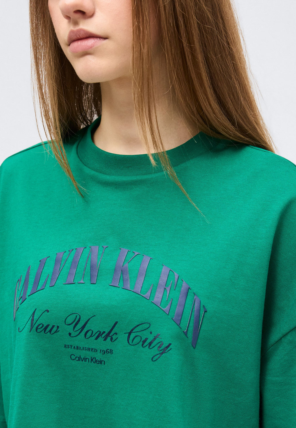CROPPED BOXY HERITAGE CREST - Print T-shirt - enchanted forest