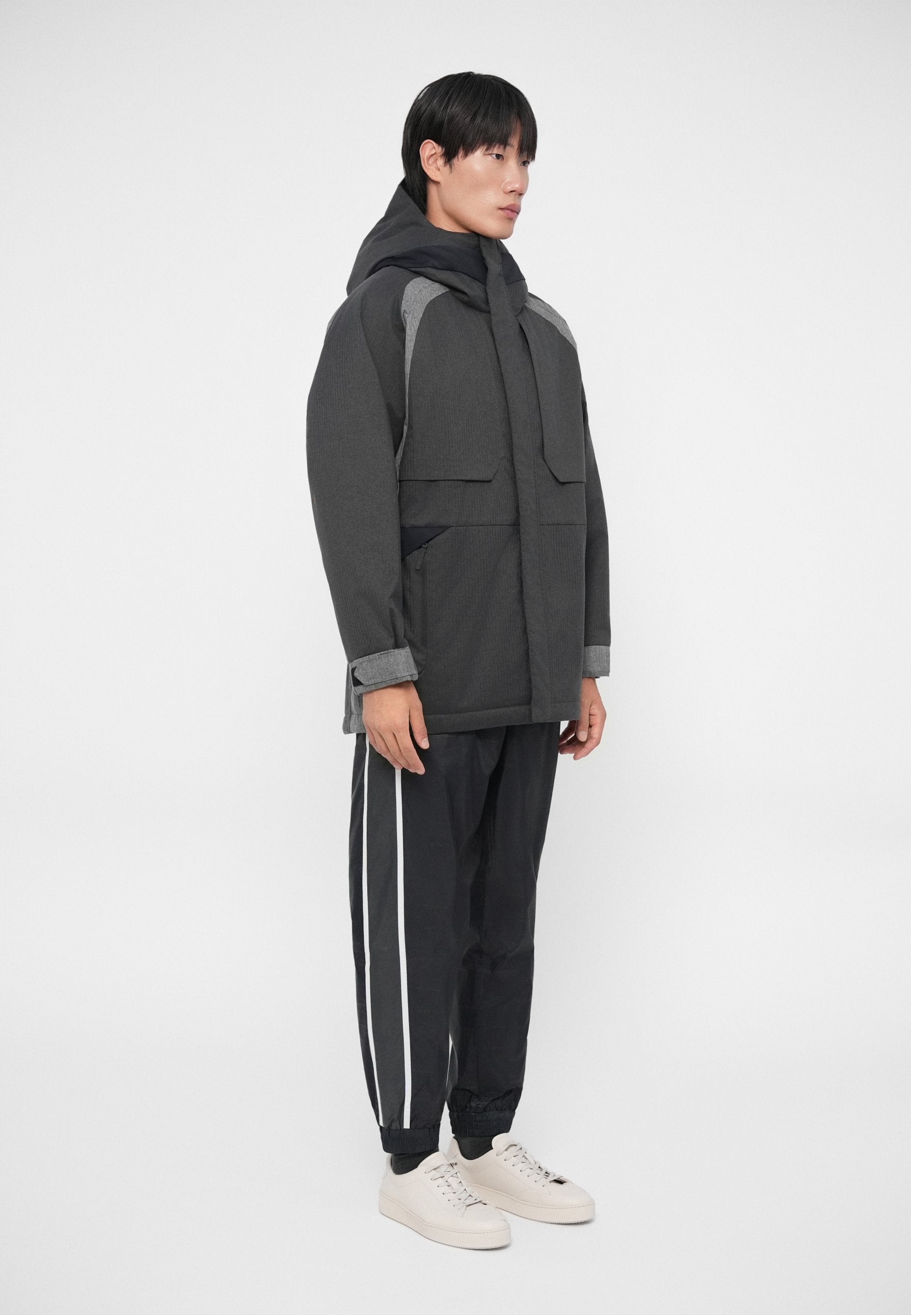 TRAIN LUX PADDED HOODIE JACKET - Parka - dark grey melange