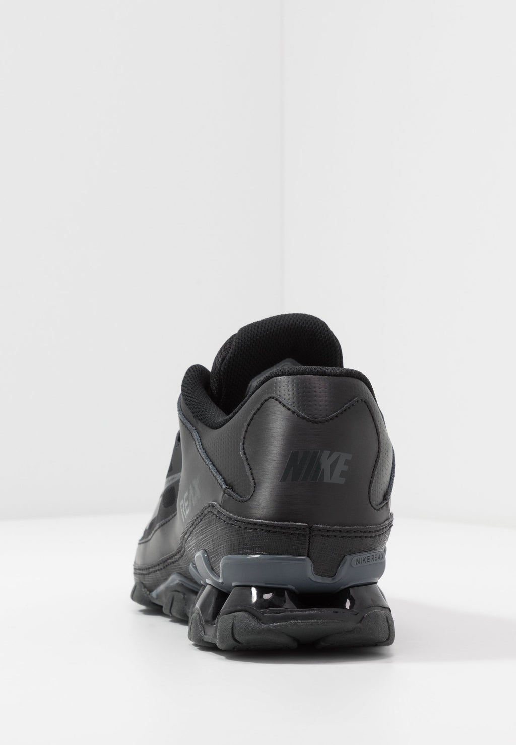 REAX 8 - Training shoe - black/anthracite