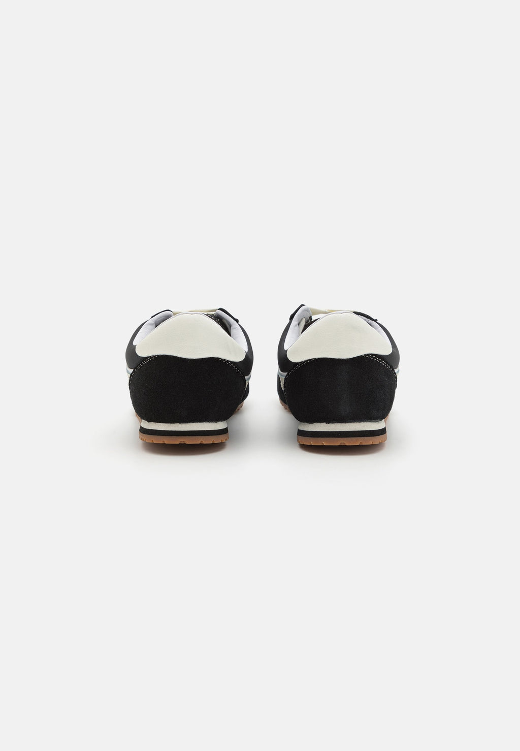 SUPER LOWPRO - Trainers - black