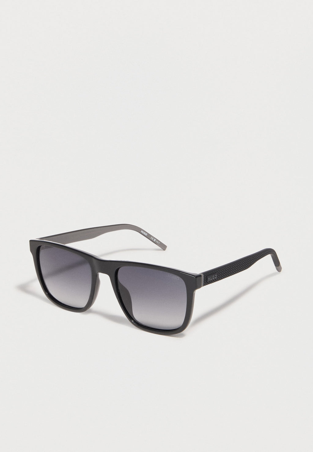Sunglasses - black