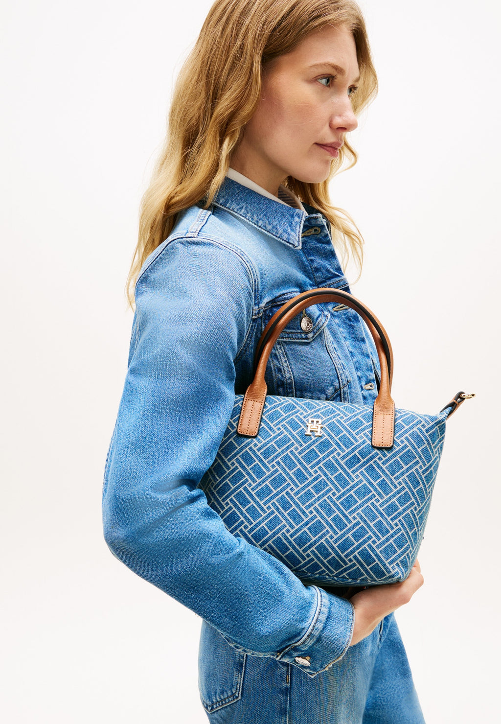 FLAG DENIM CROSSBODY TOTE BAG - Handbag - blue