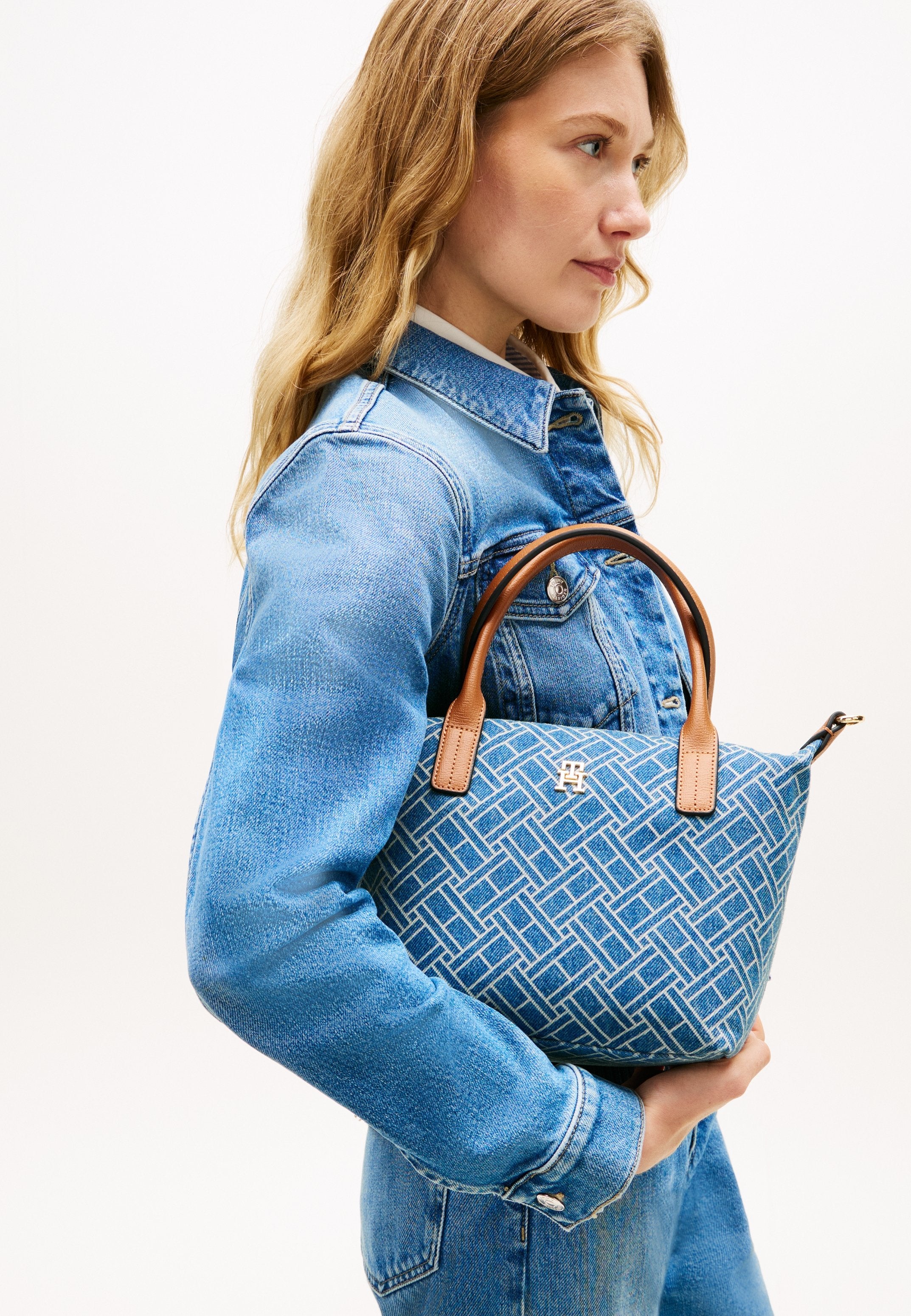 FLAG DENIM CROSSBODY TOTE BAG - Handbag - blue
