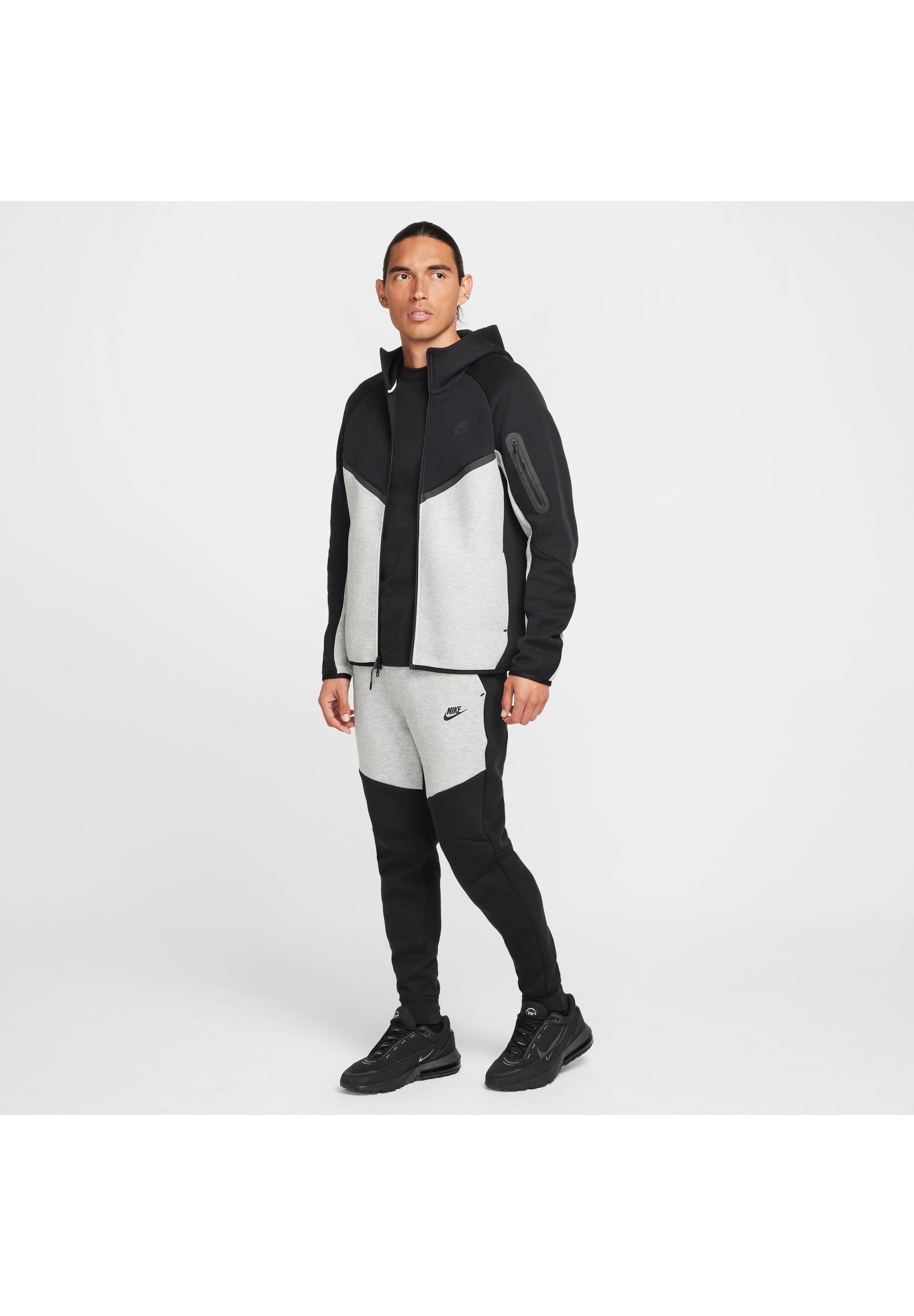 M NK TCH FLC JGGR - Bas de jogging - black dark grey heather black
