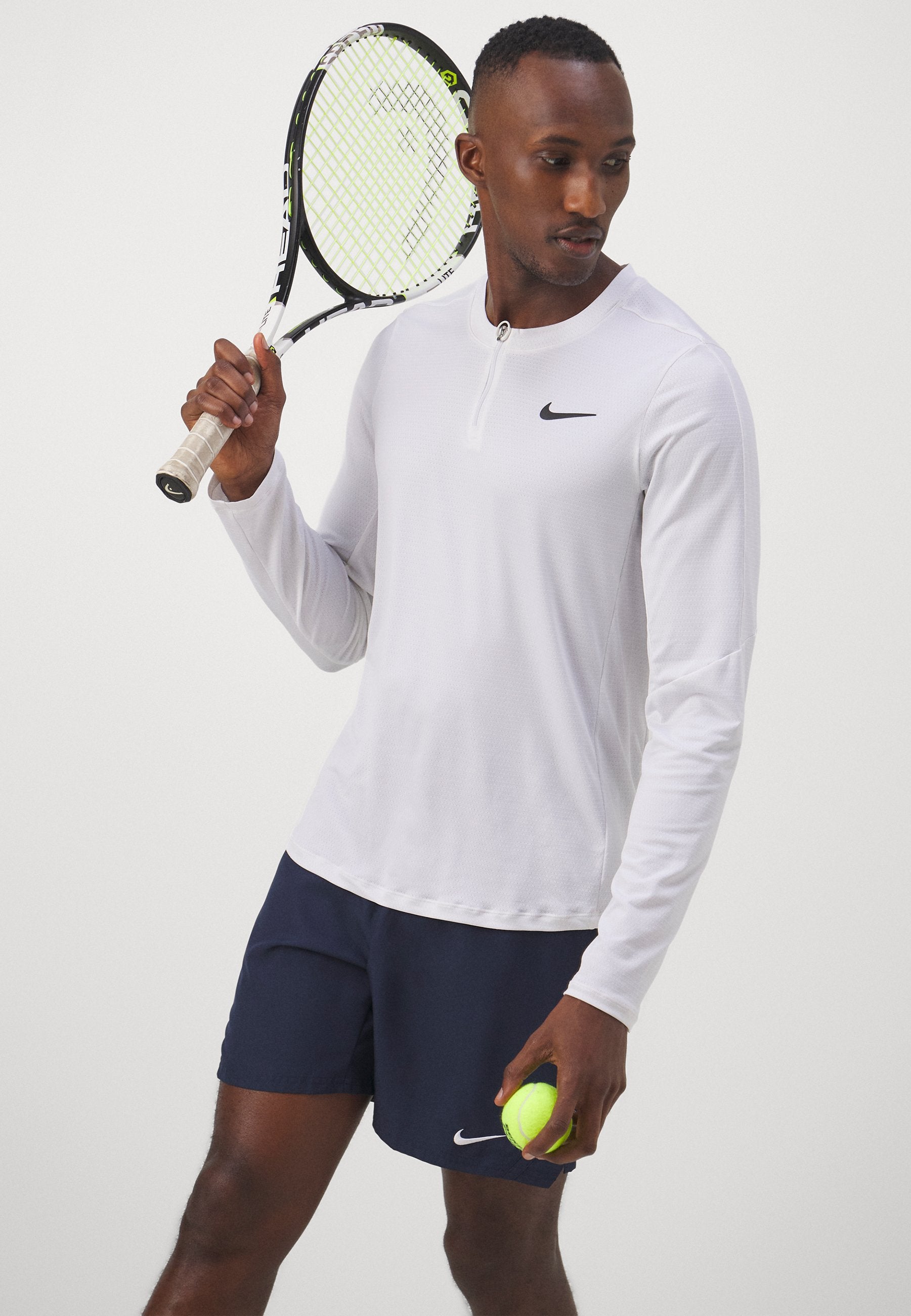 NIKECOURT VICTORY SHORT - Sports shorts - obsidian/white