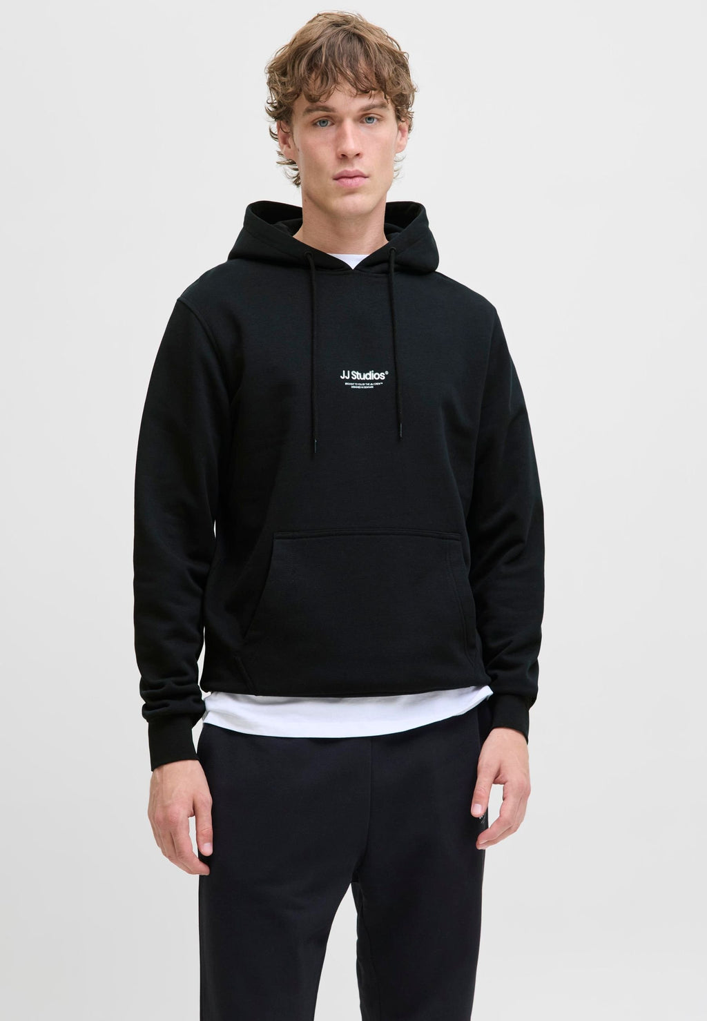 Sweatshirt - black
