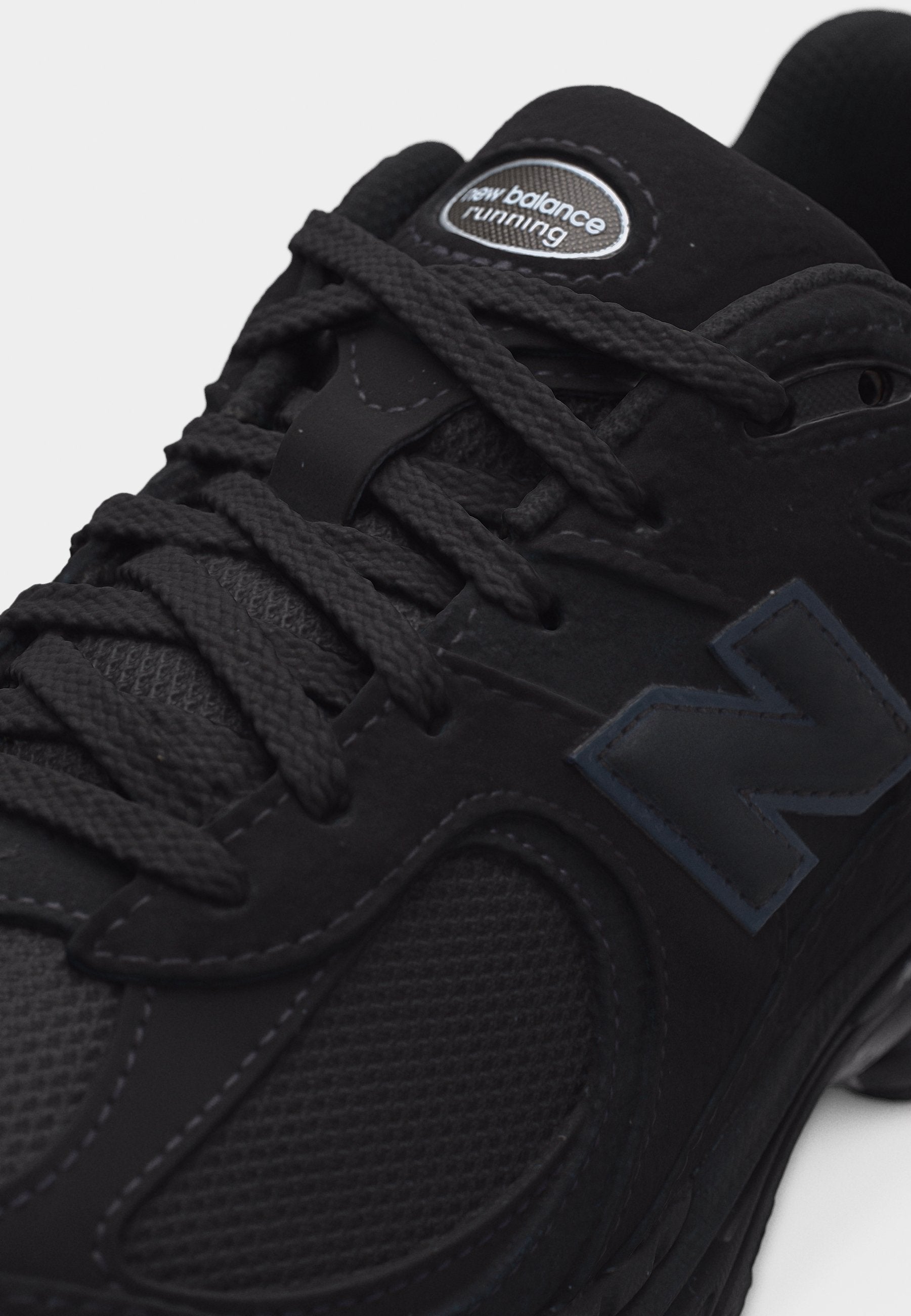 U2002 UNISEX - Trainers - black/black metallic